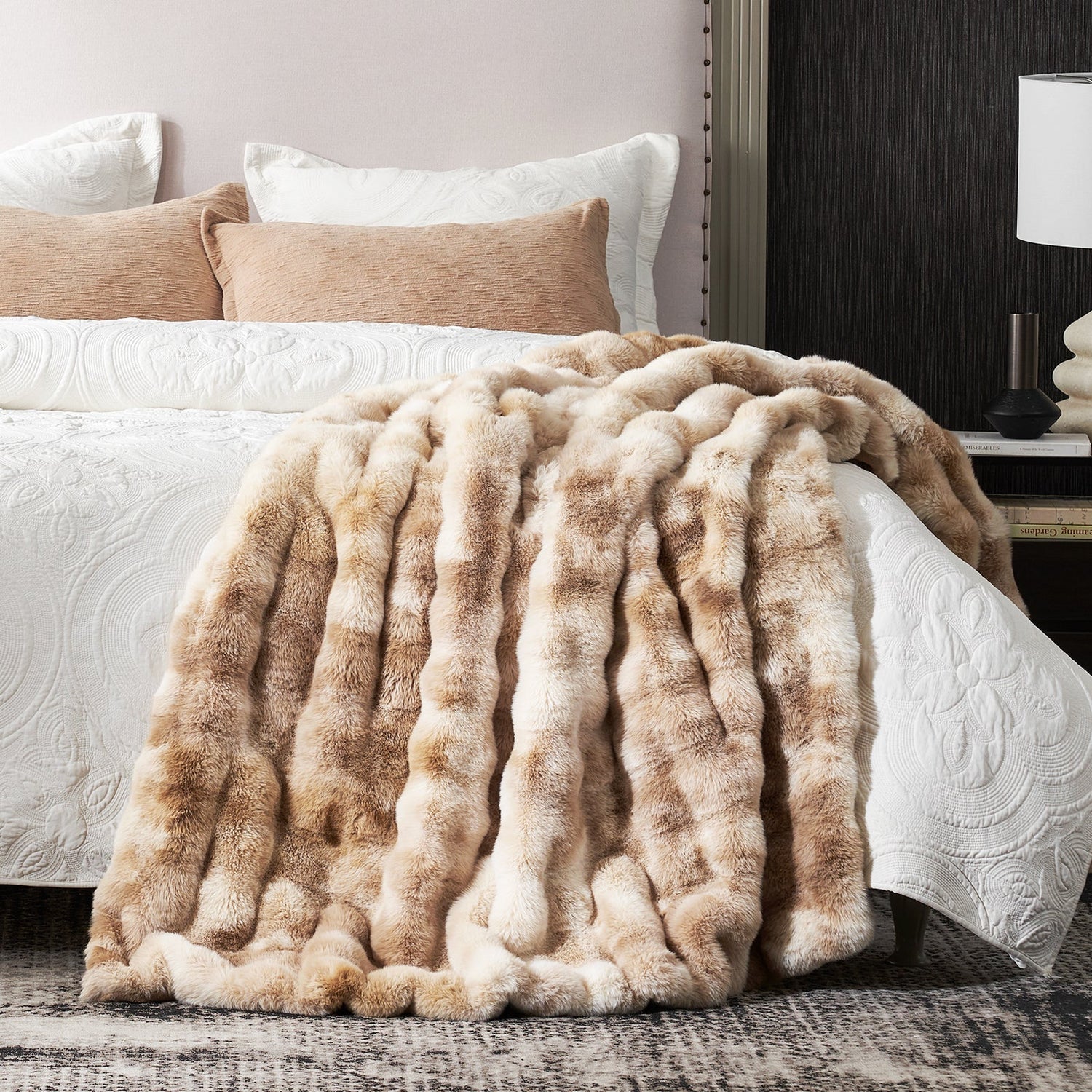 bubble faux fur throw blanket for home decor