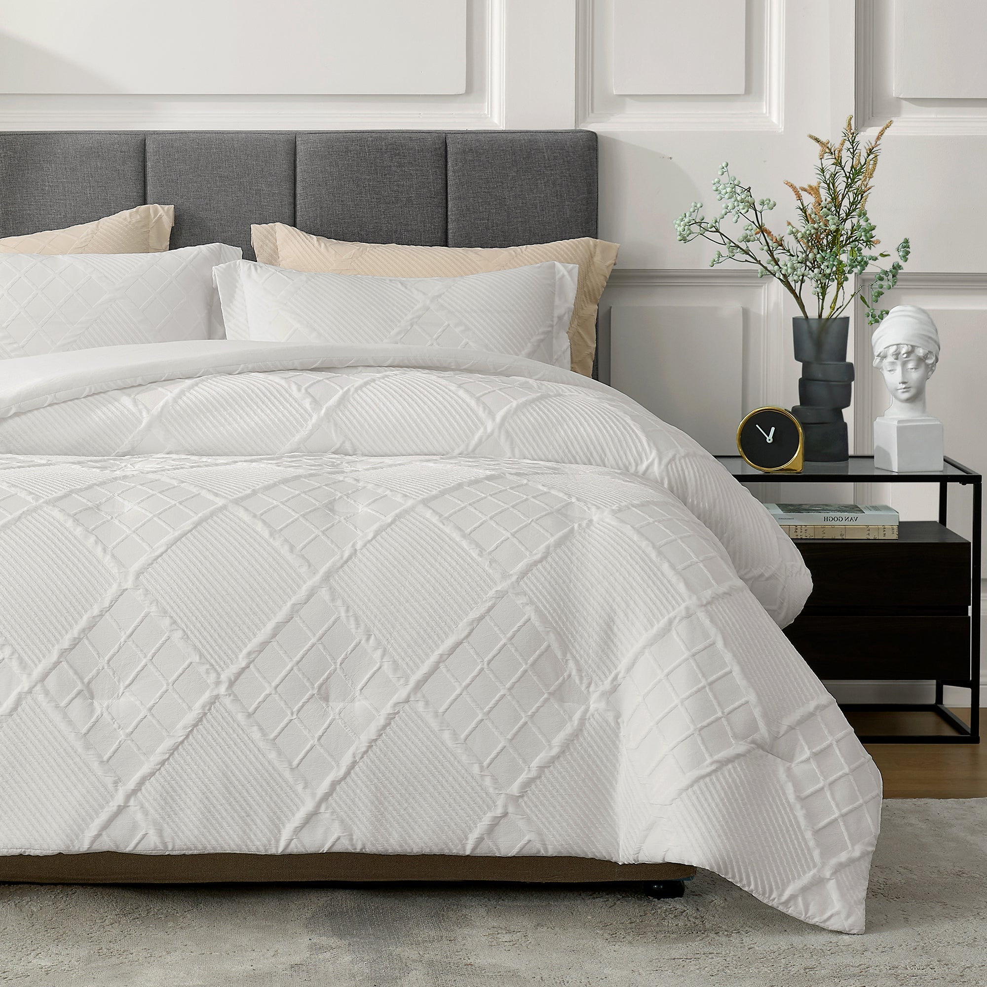 All-Season Jacquard Windowpane Comforter Set