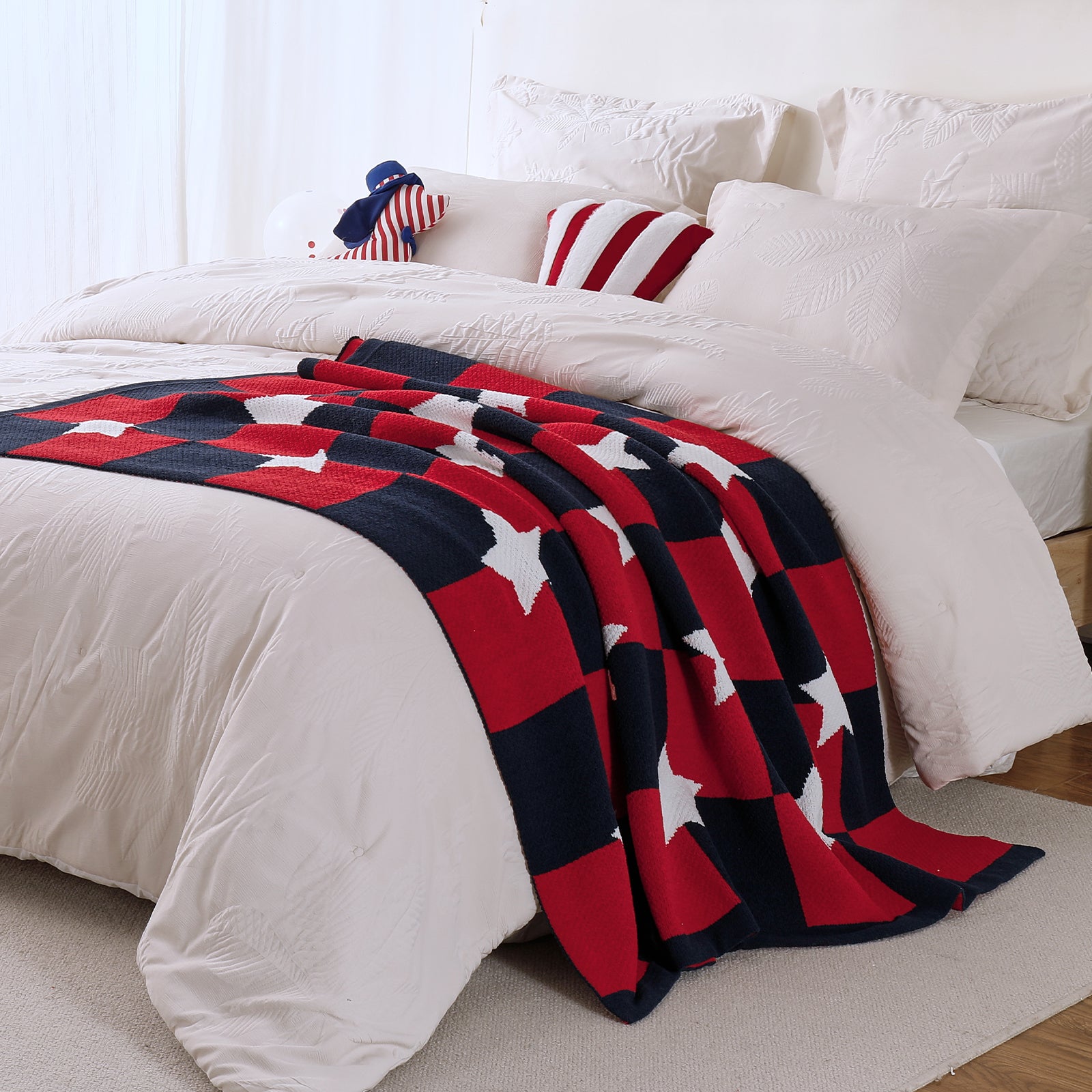 Independent Day Chenille Knit Throw Blanket