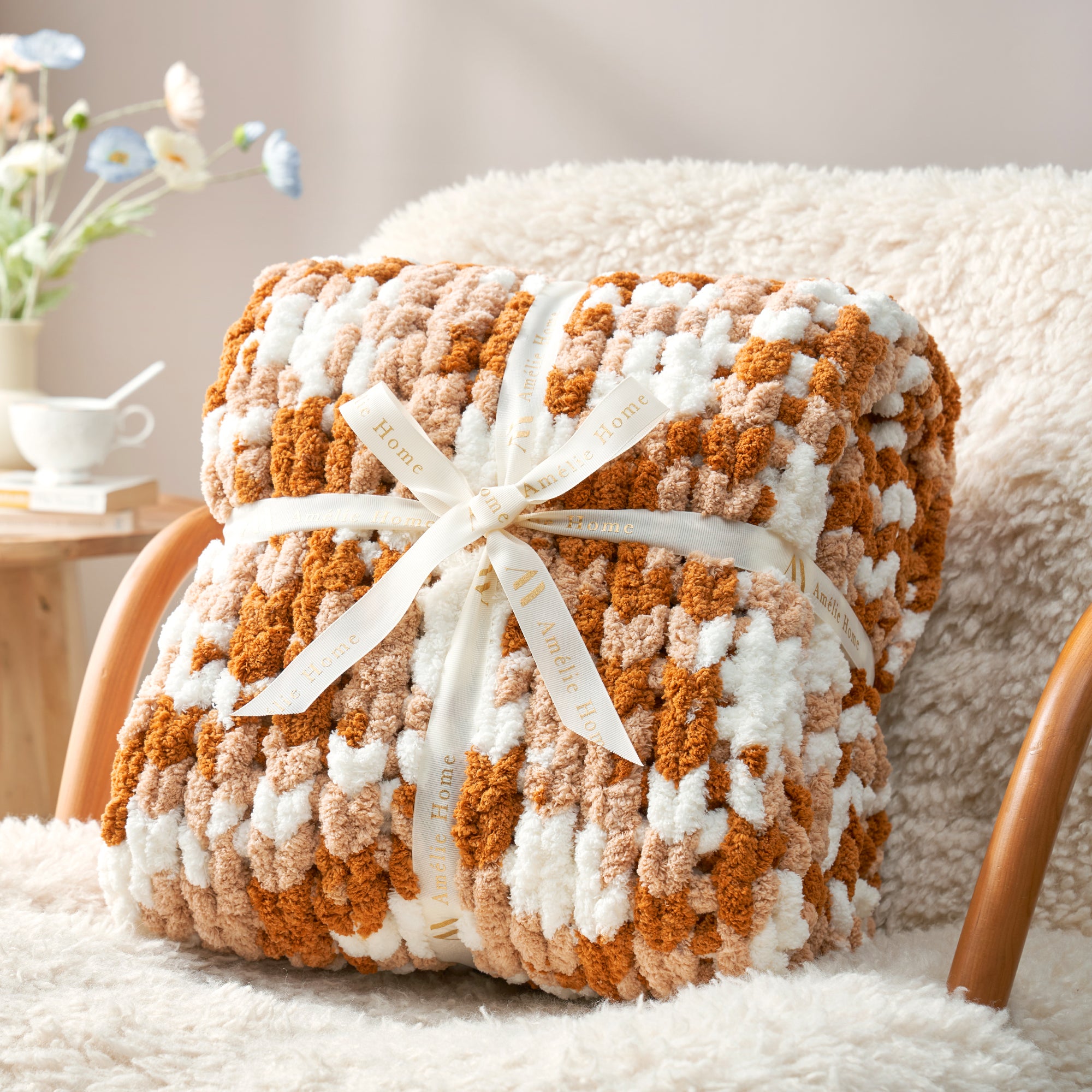 Cozy Bliss X Amélie Home Handmade Chenille Cable Knitted Crochet Throw Blanket