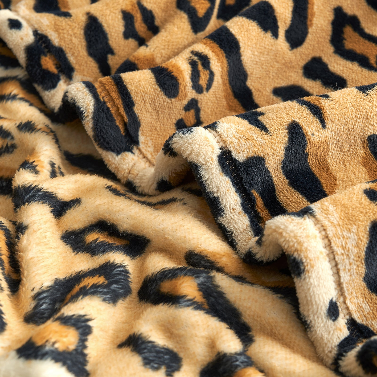 Leopard print cozy blanket, premium cozy bedding #color_Brown Leopard