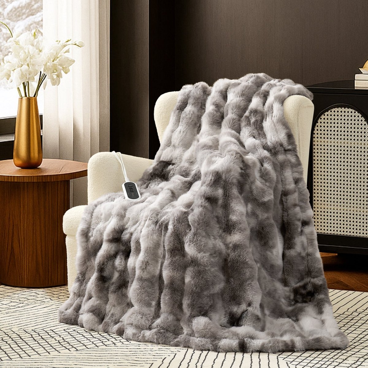 COZY BLISS Bubble Faux Fur Electric Blanket in tie-dye taupe front view #color_Tie-dye Taupe