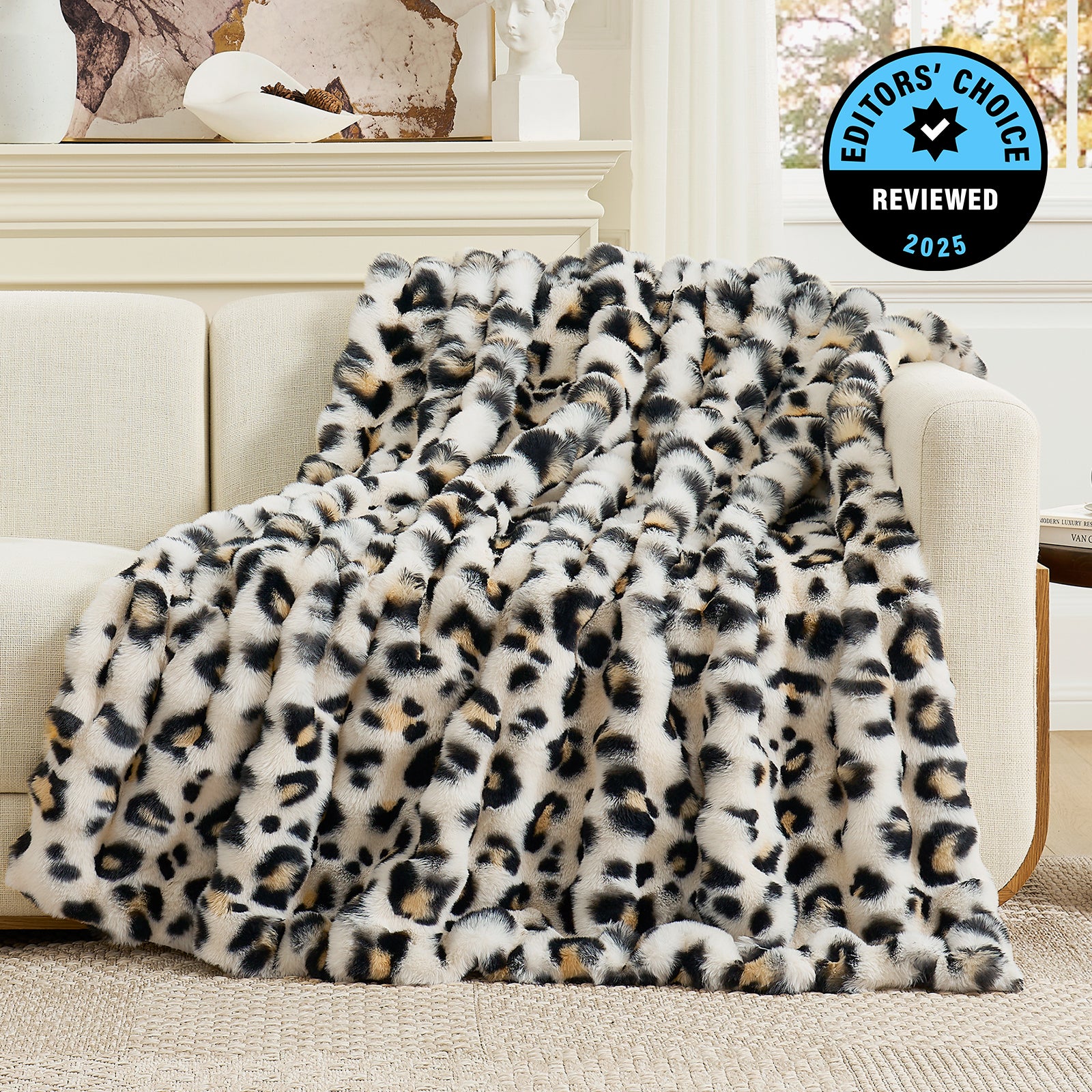 Cozy Bliss Luxurious Bubble Faux Fur Throw Blanket in leopard print front view. #Color_Leopard