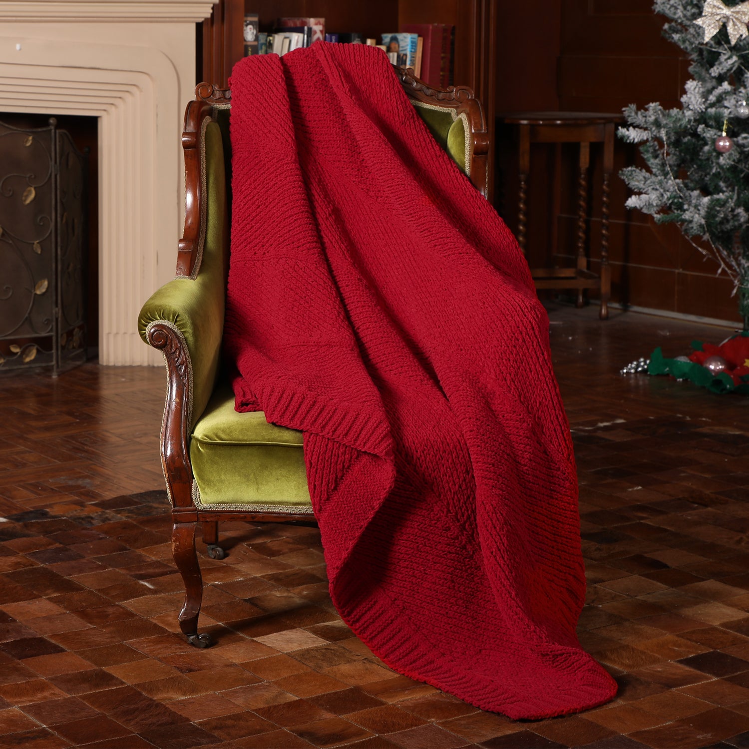 Cozy Bliss X Amélie Home Chevron Chenille Knit Throw Blanket