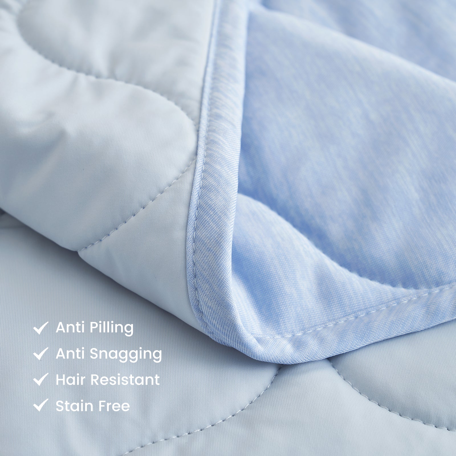 Light blue cooling blanket, anti-pilling, anti-snagging, hair-resistant, stain-free. #color_Cool Blue