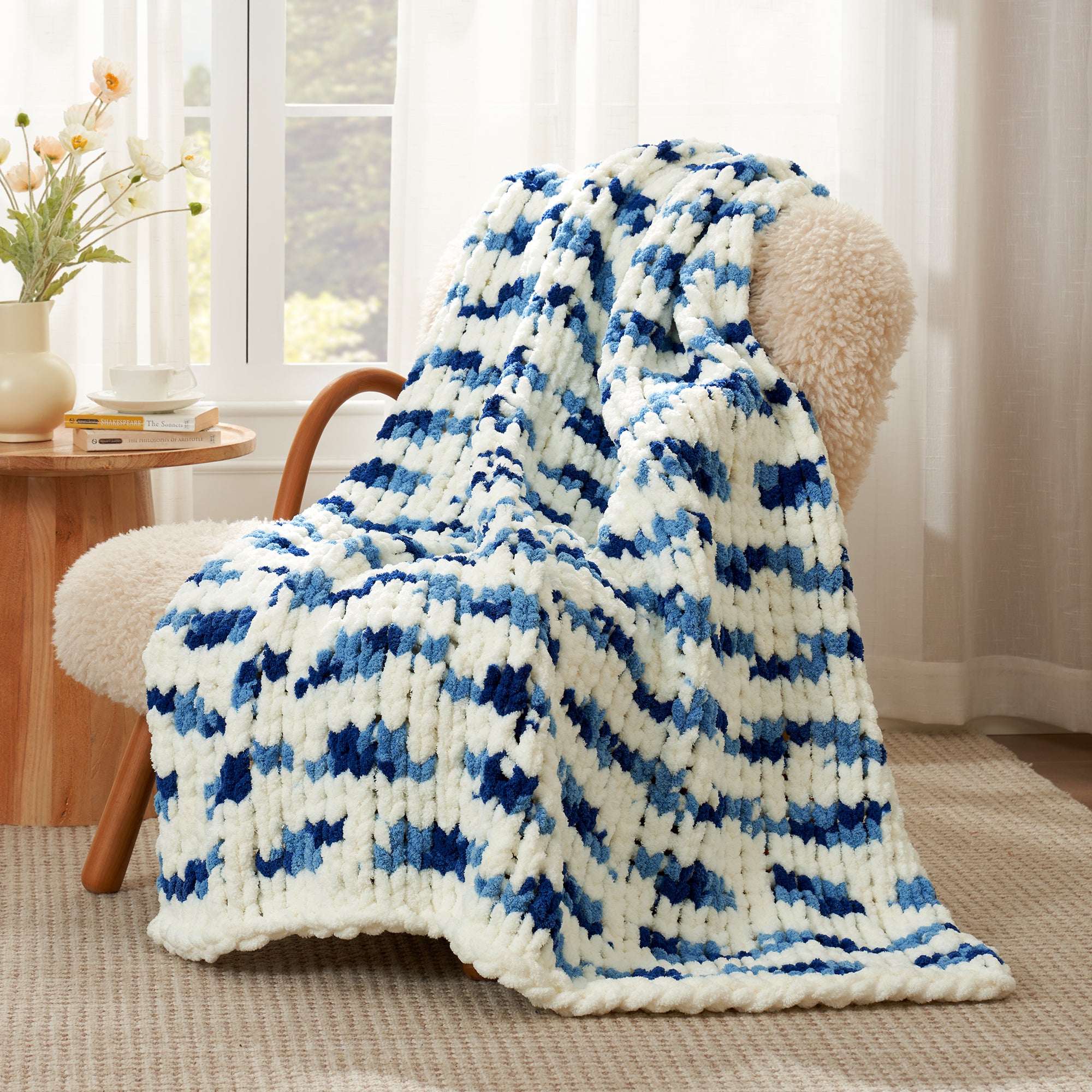 Cozy Bliss X Amélie Home Handmade Chenille Cable Knitted Crochet Throw Blanket