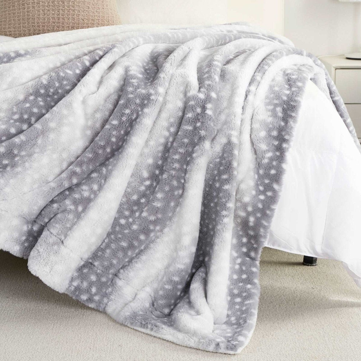 Deer print faux fur blanket on bed, cozy bedding #color_Silver Sherpa Deer
