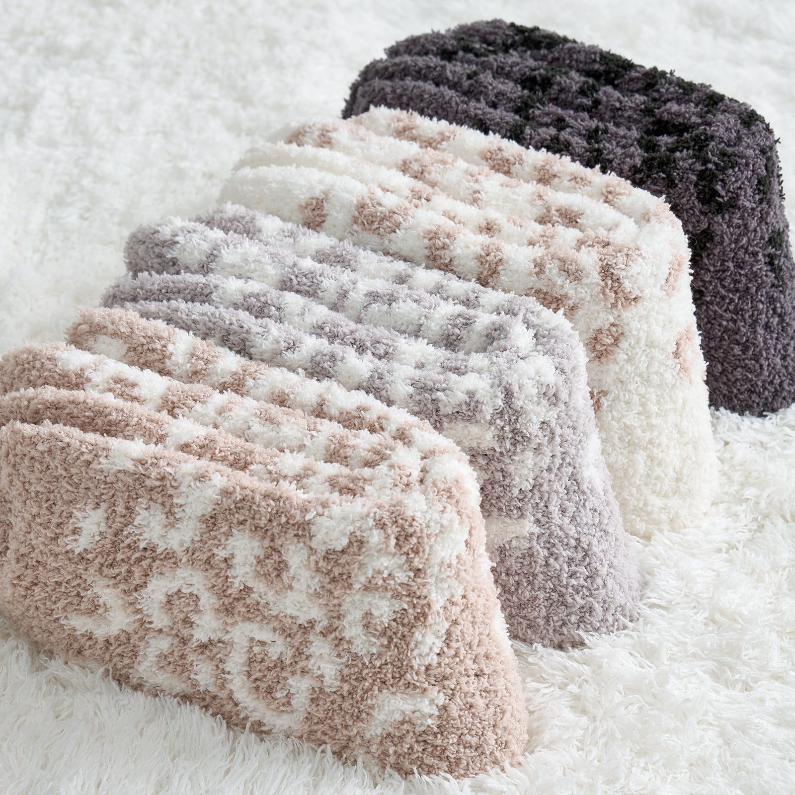 CozyBliss x SS Women Leopard Socks 4 pairs