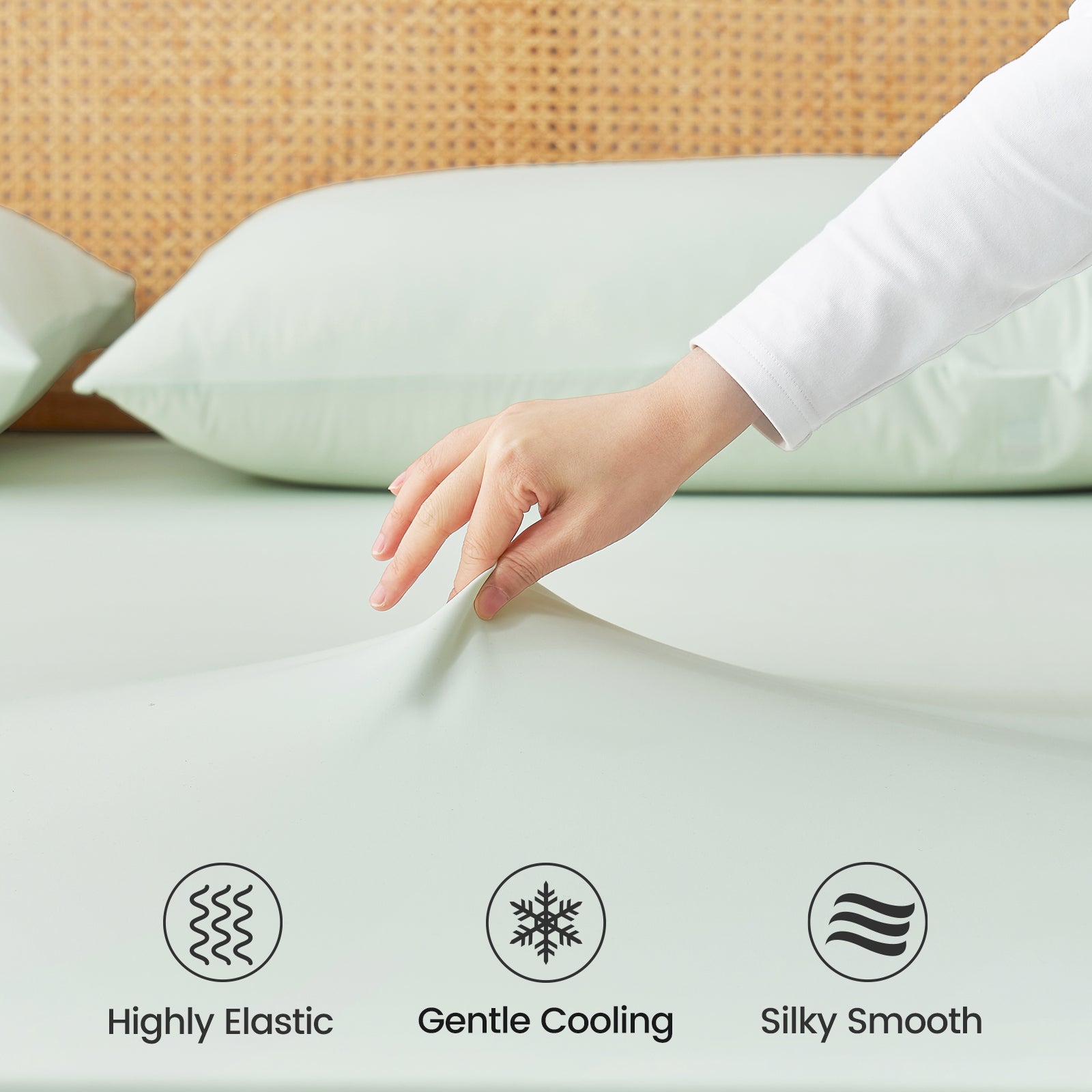 Cooling fitted sheet with silky smooth, gentle cooling and highly elastic features #Color_Light Mint Green