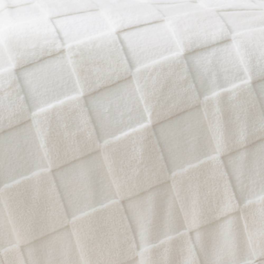 Checkerboard Faux Fur Throw Blanket