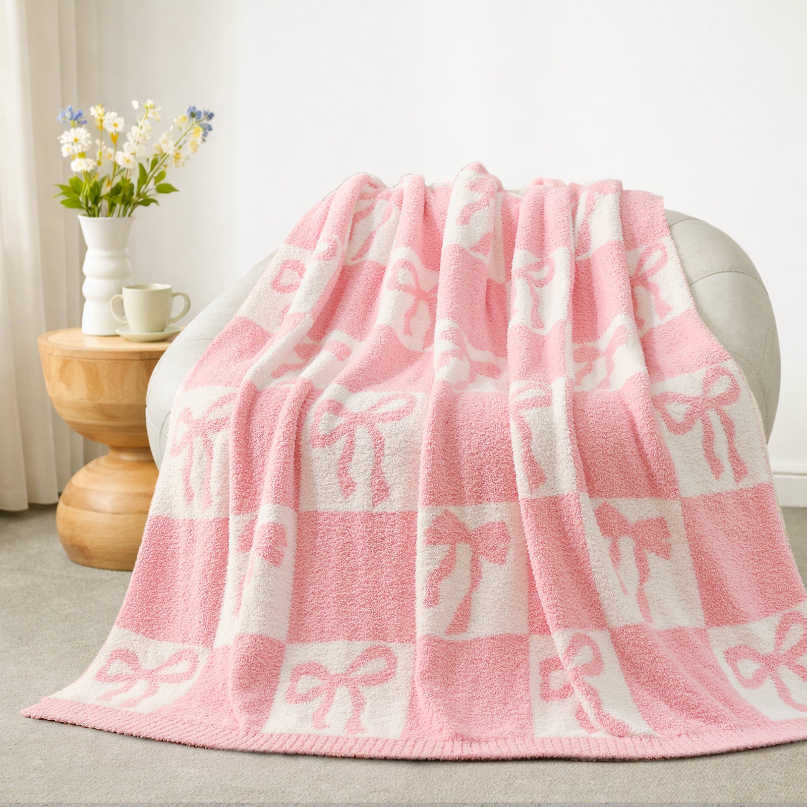 Reversible Checkered Bow Feather Yarn Throw Blanket