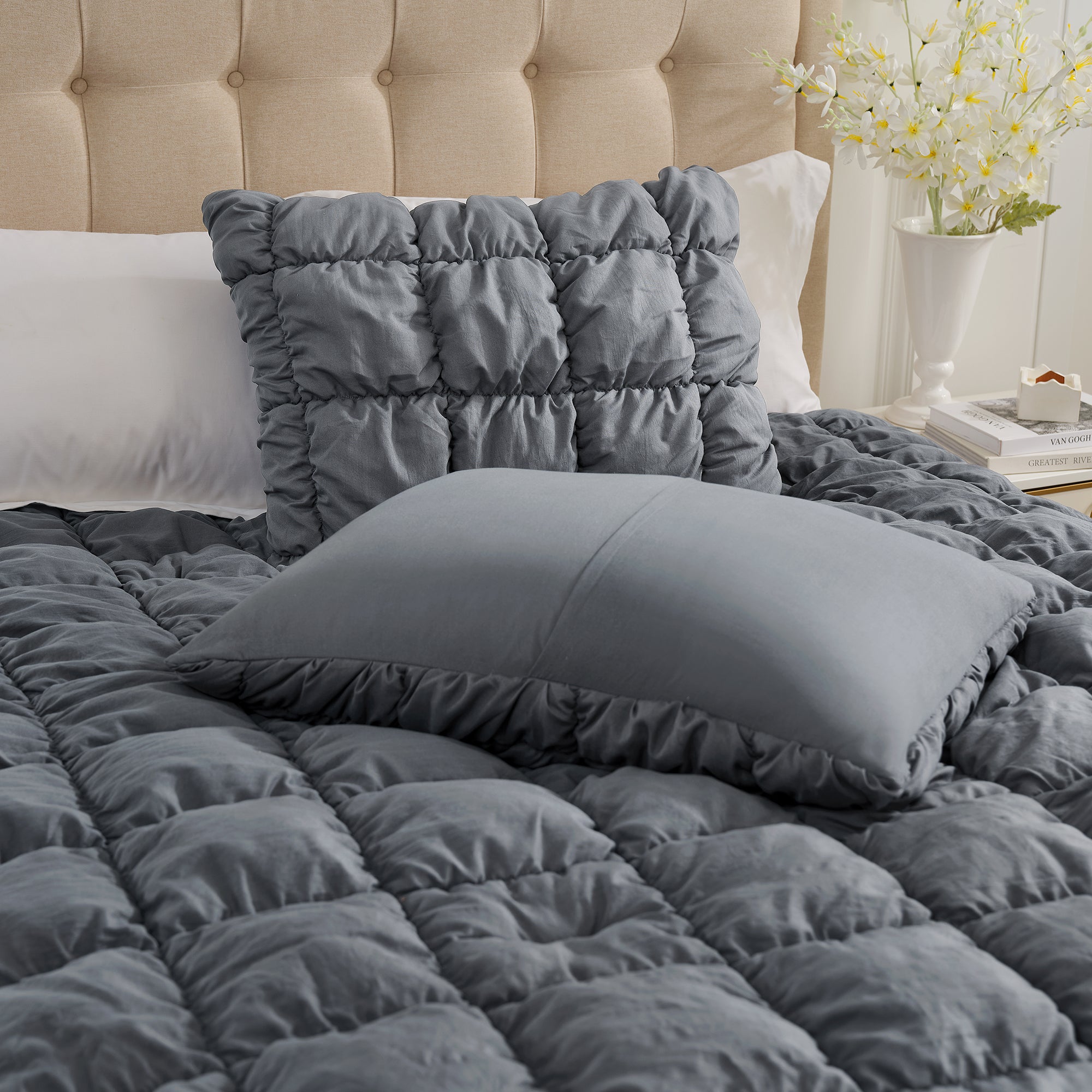 Cozy Bliss X Amélie Home Bubble Comforter Set