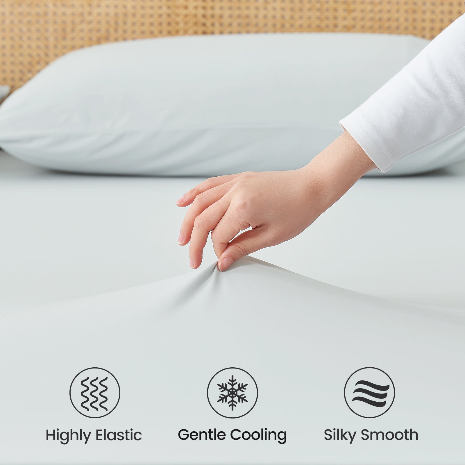 Cooling fitted sheet, showing features: elastic, cooling, silky smooth #Color_Cool Blue
