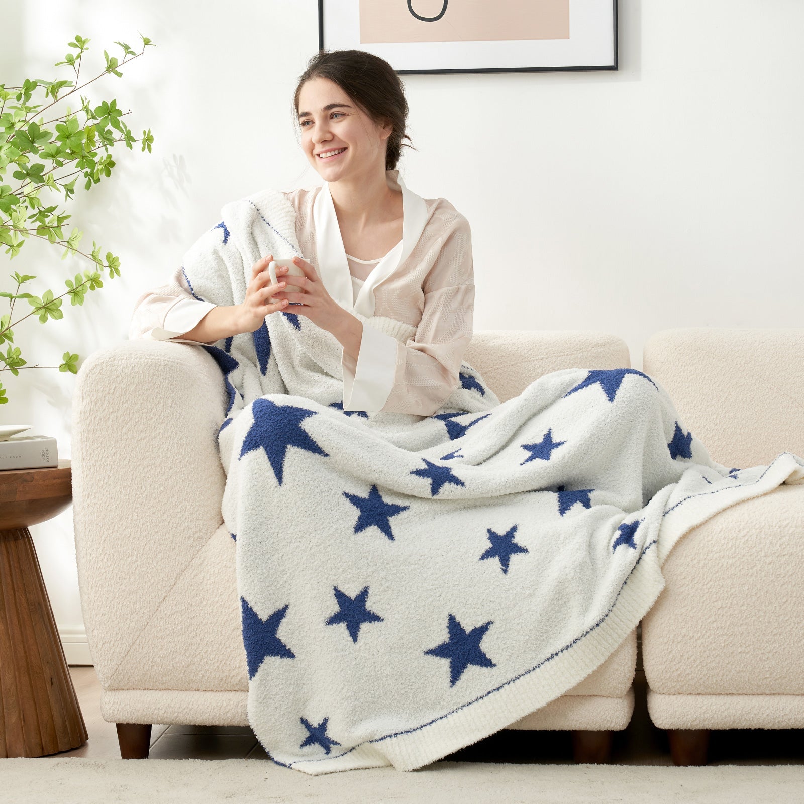 Reversible Star Feather Yarn Knit Throw Blanket