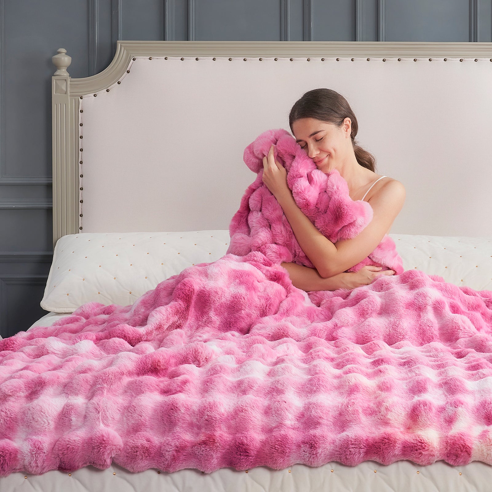 Cozy Bliss Bubble Faux Fur Throw Blanket in pink tie-dye, soft and cozy for ultimate comfort #color_Tie-dye Pink