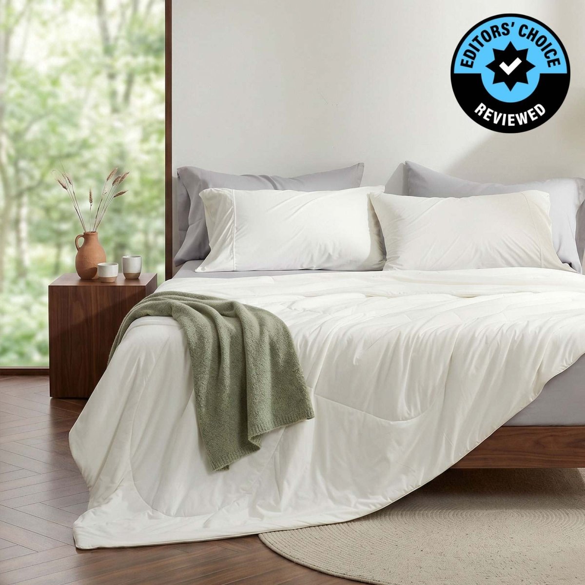 Cozy Bliss Cloud-like Extra Cooling Comforters for hot sleepers front view. #Color_Off White