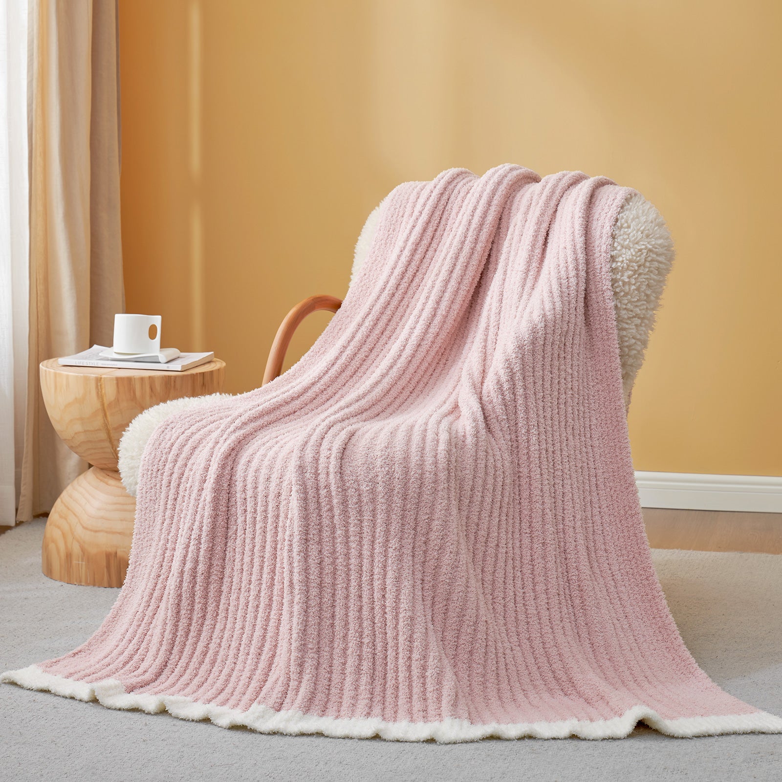 Reversible Soft Ribbed Feather Yarn Throw Blanket