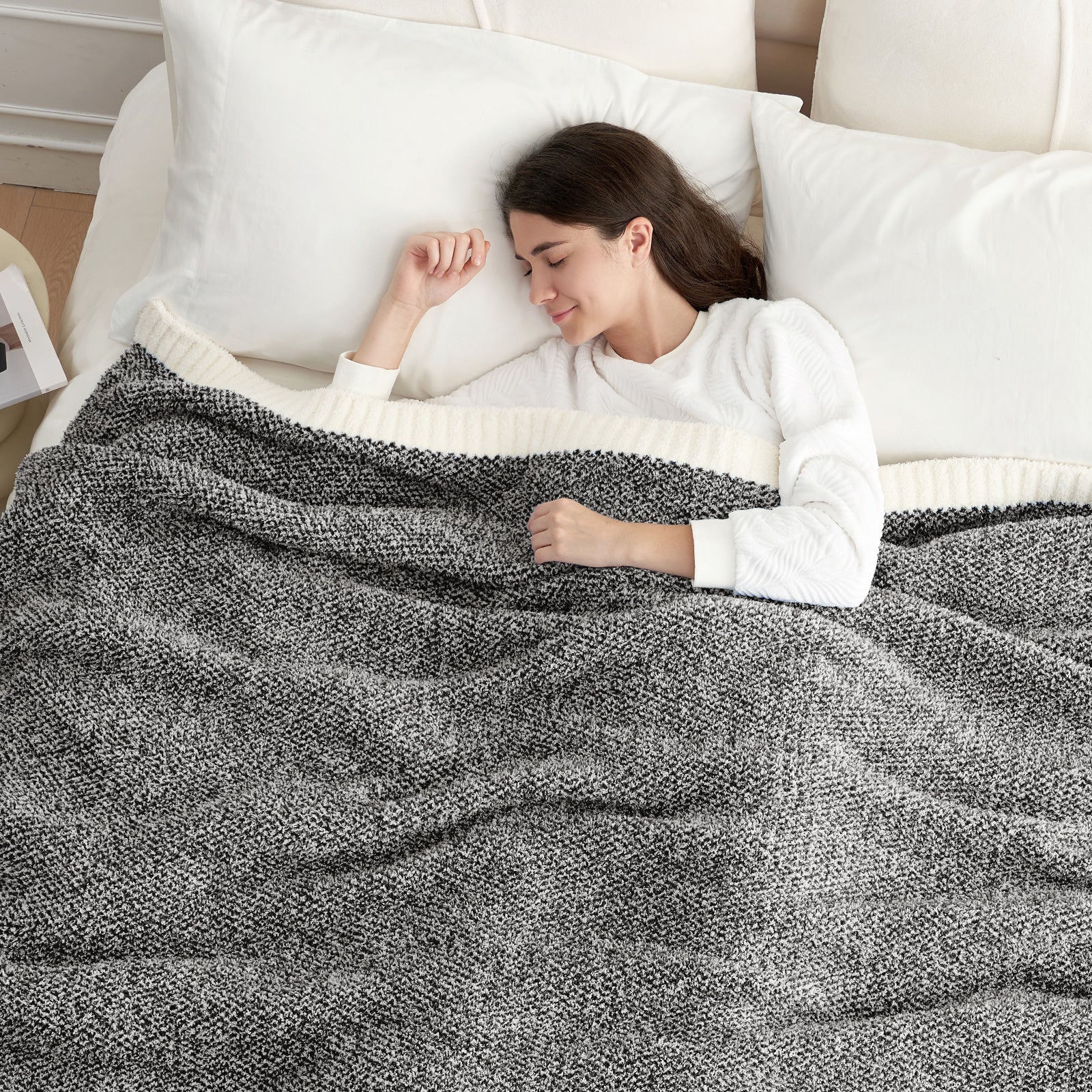 Heather Feather Yarn Throw Blanket