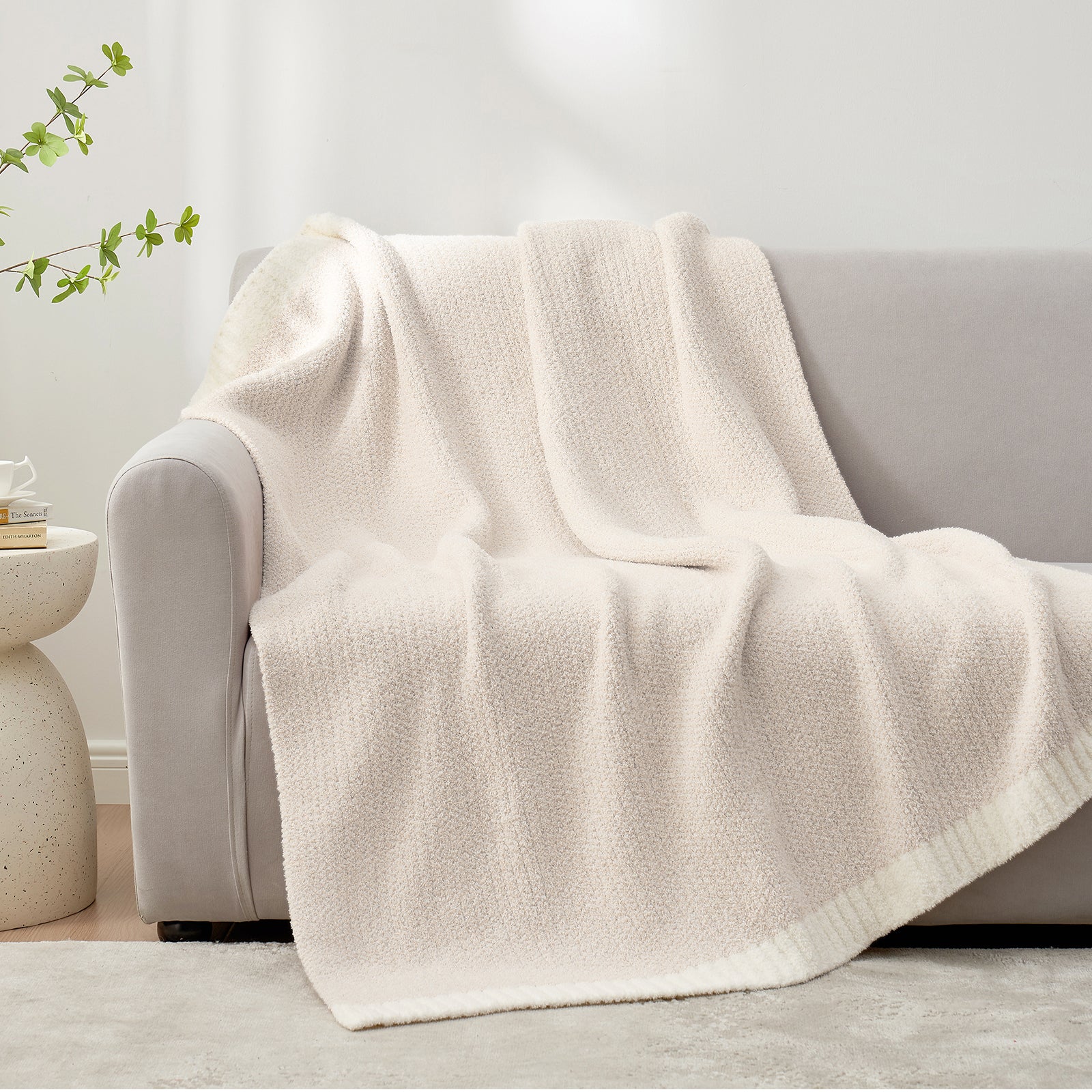 Cozy Bliss x SS Heather Feather Yarn Throw Blanket