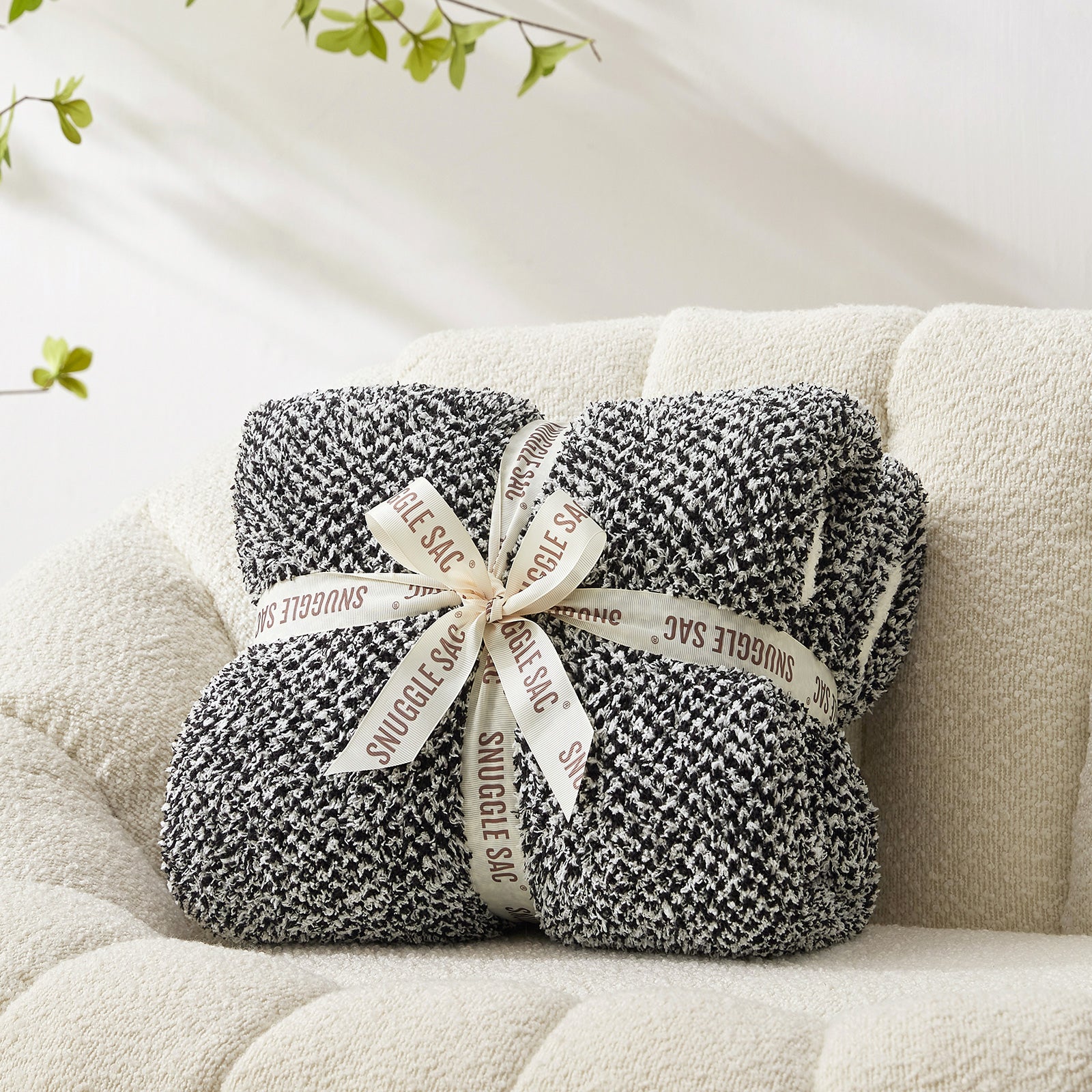 Heather Feather Yarn Throw Blanket