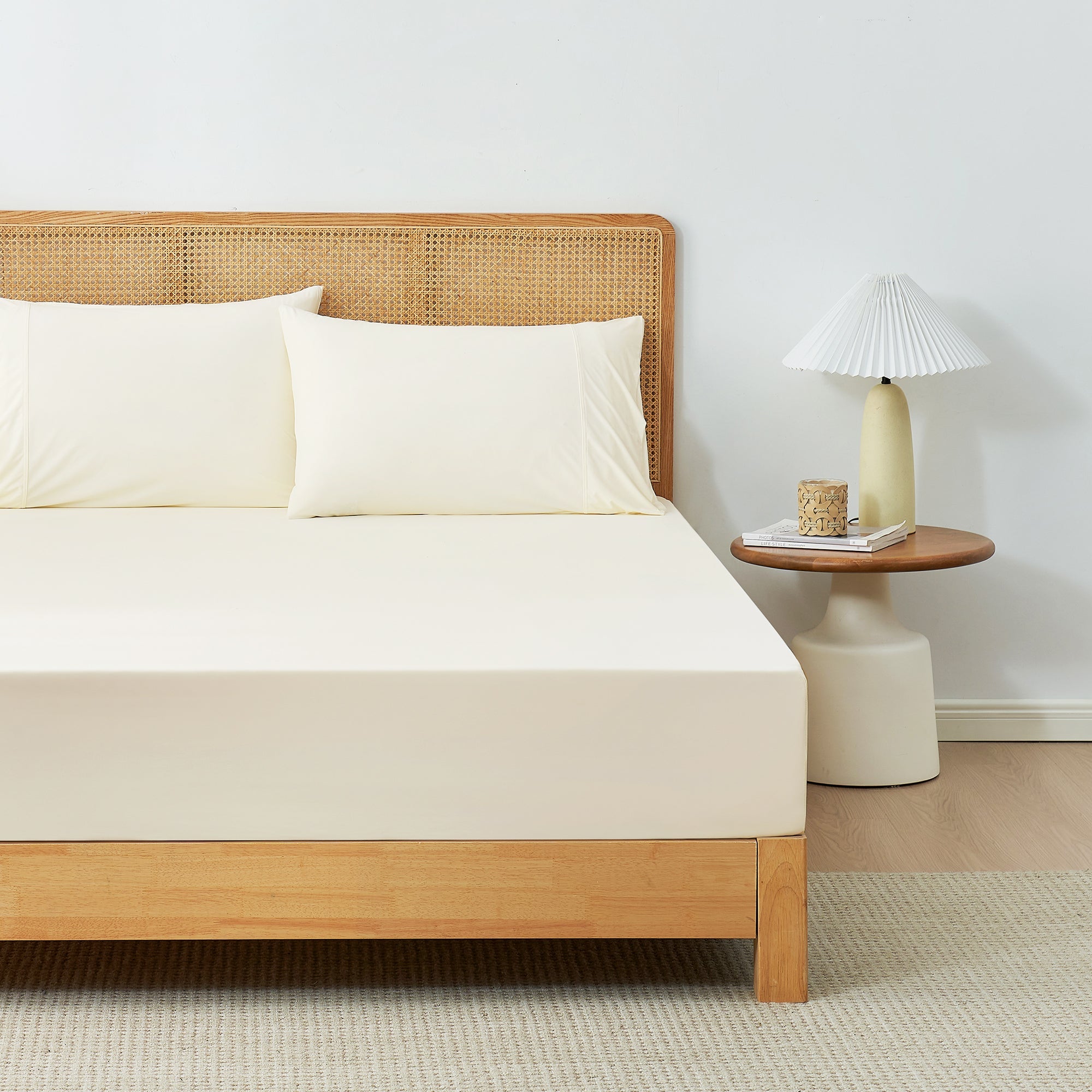 Bed Sheets & Pillowcases
