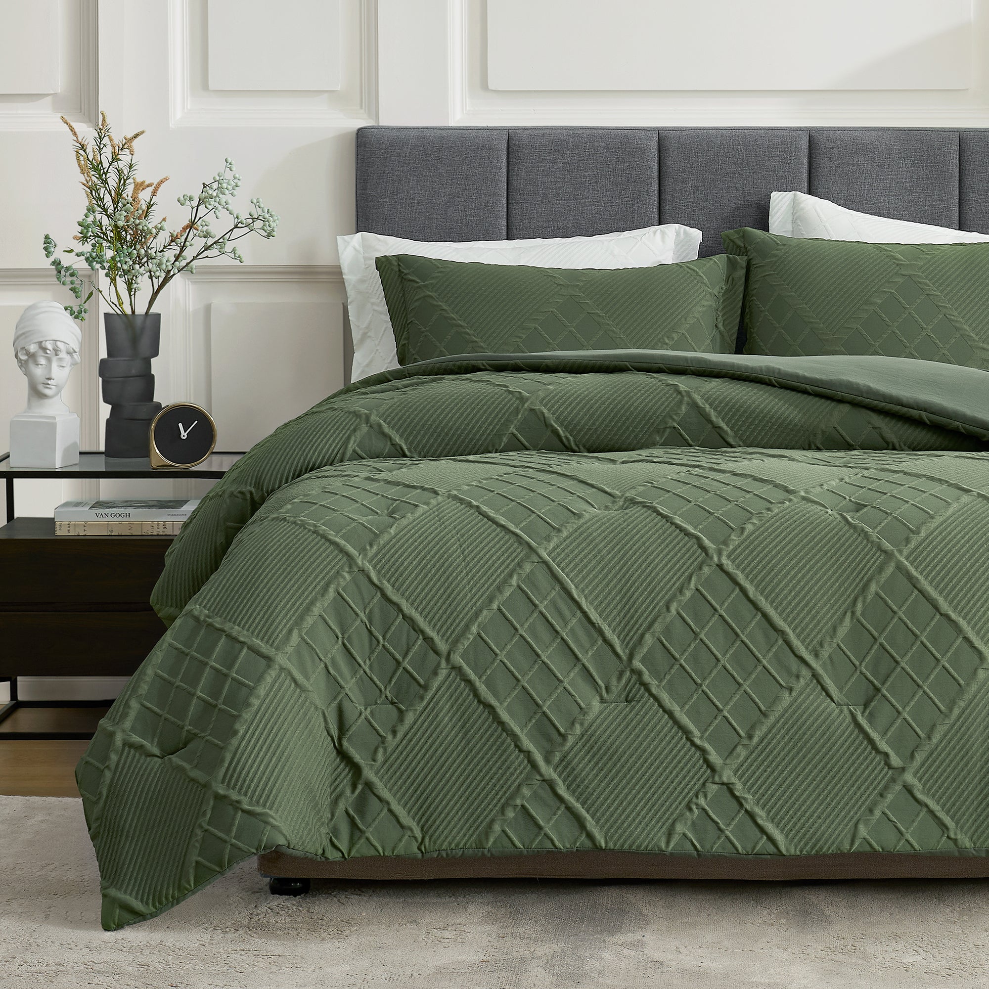 All-Season Jacquard Windowpane Comforter Set