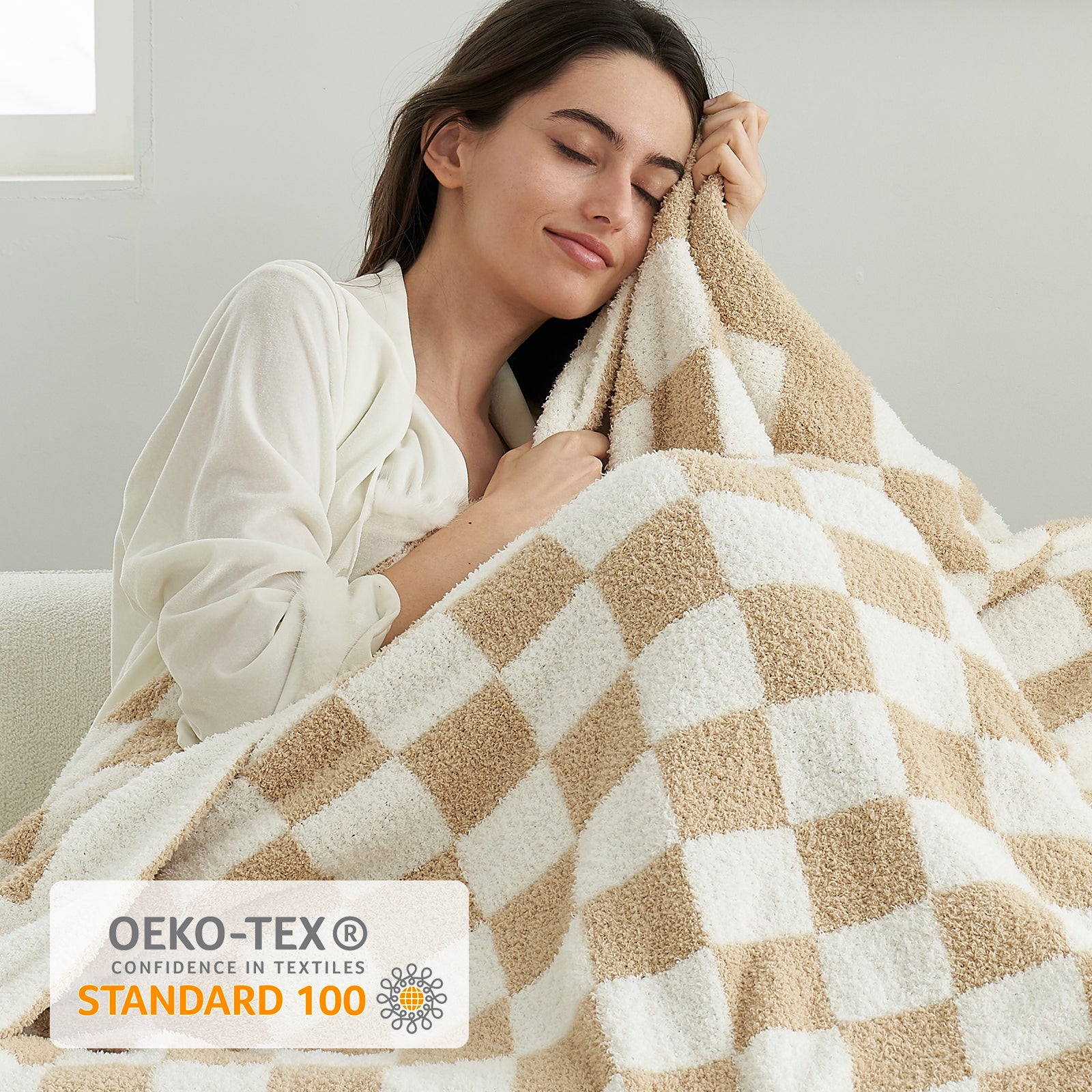 Checkered Feather Yarn Knit Throw Blanket