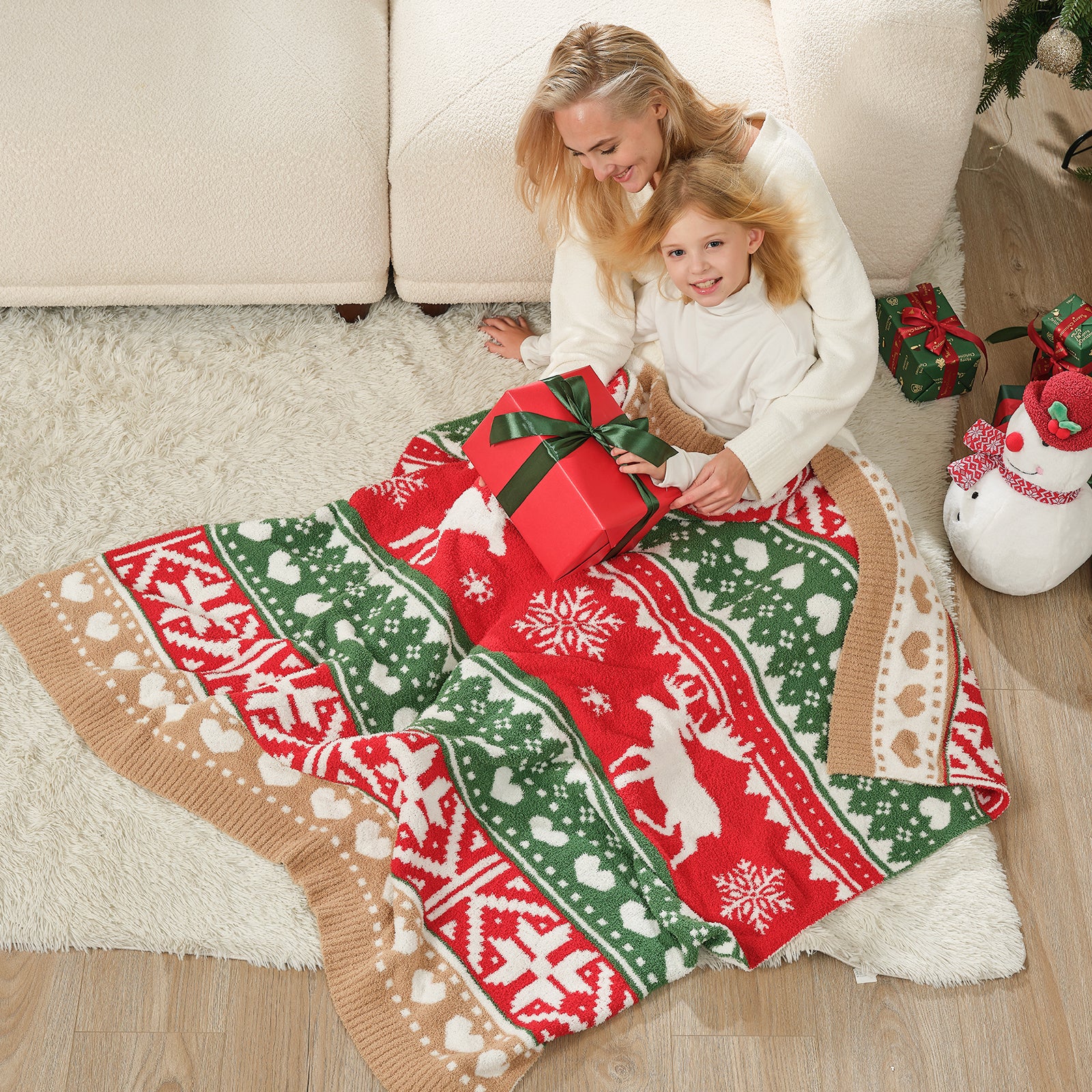 Cozy Bliss x SS Reversible Fairy Isle Reindeer Feather Yarn Throw Blanket