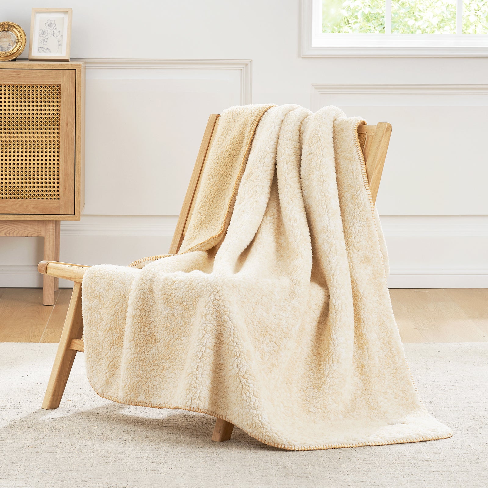 #color_ Mottled Beige