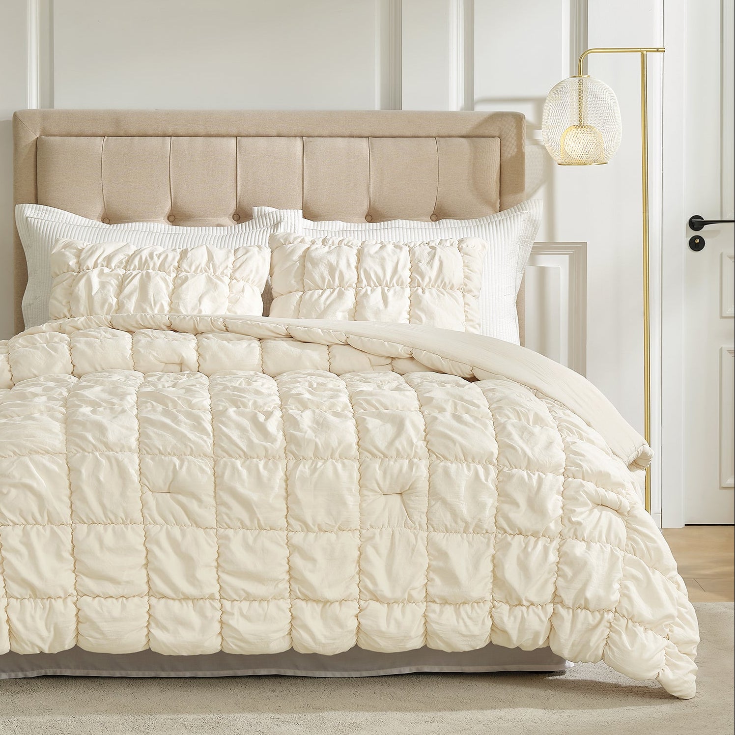 Cozy Bliss X Amélie Home Bubble Comforter Set