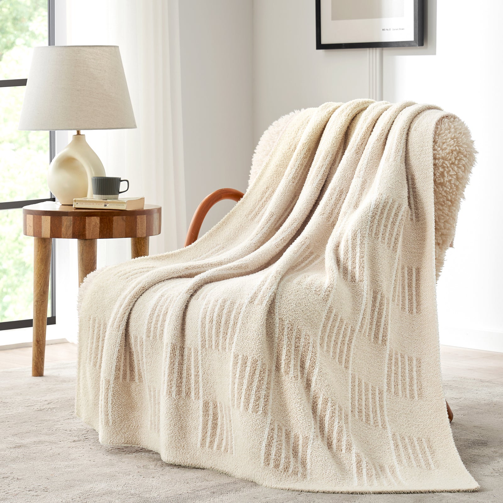 Reversible Heather Checkered Feather Yarn Throw Blanket