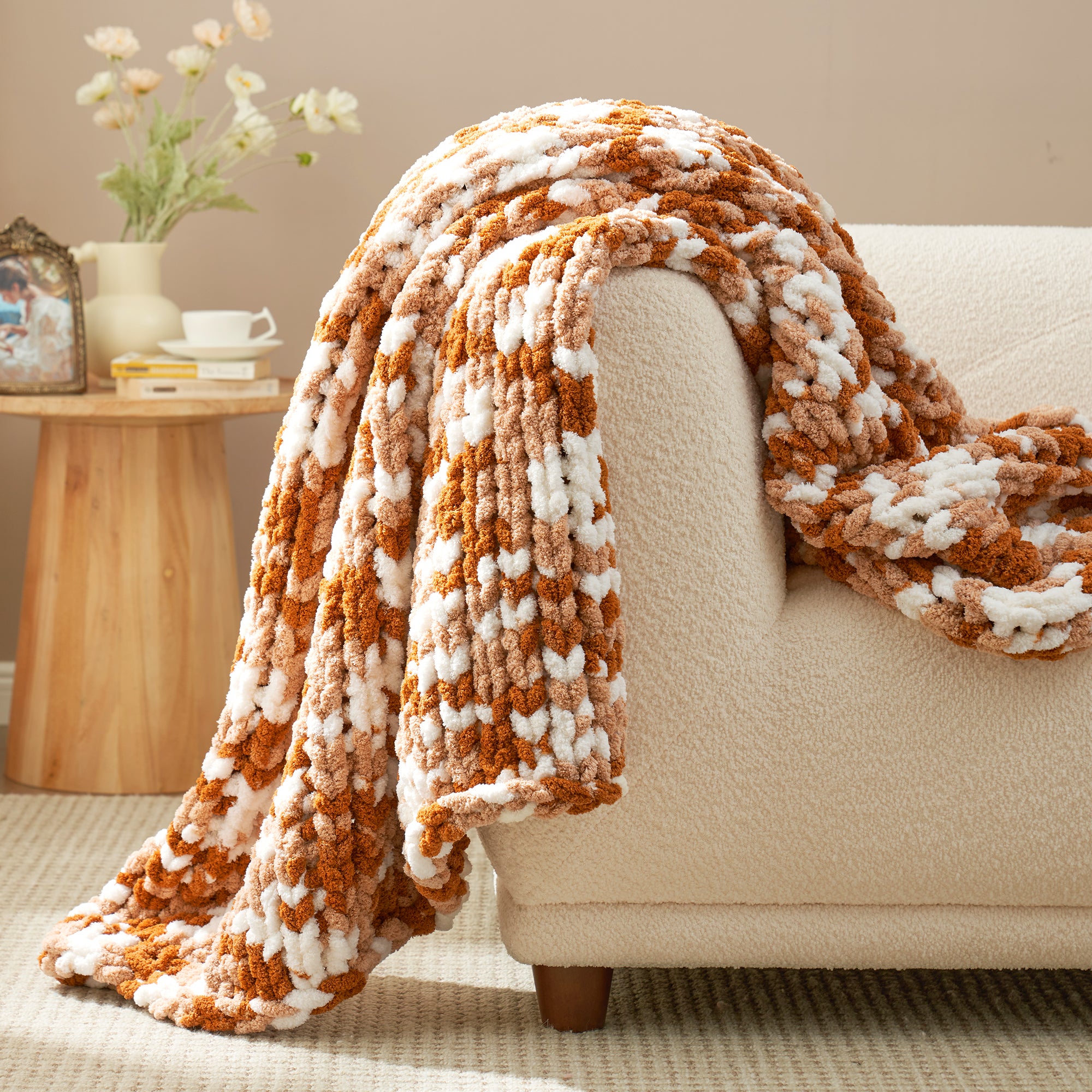 Cozy Bliss X Amélie Home Handmade Chenille Cable Knitted Crochet Throw Blanket