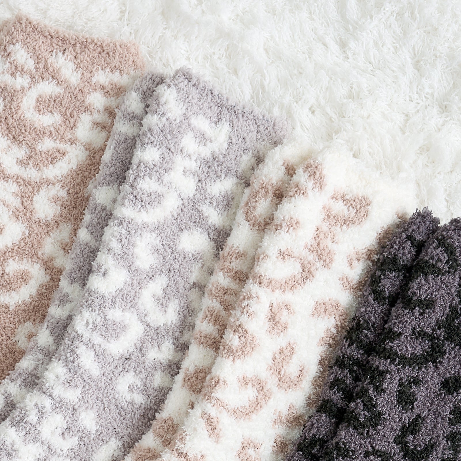 CozyBliss x SS Women Leopard Socks 4 pairs