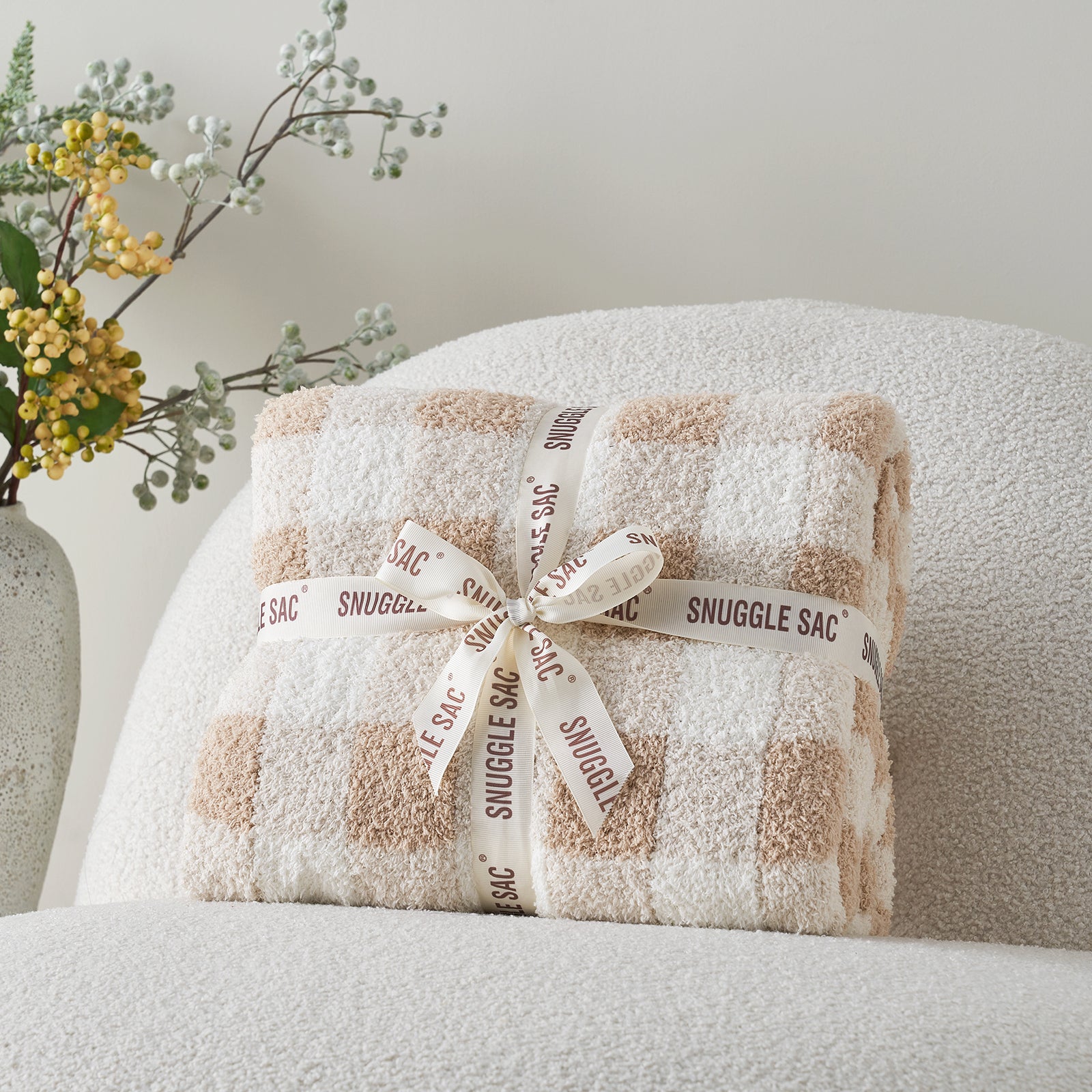 Plaid Knit Feather Yarn Knit Throw Blanket