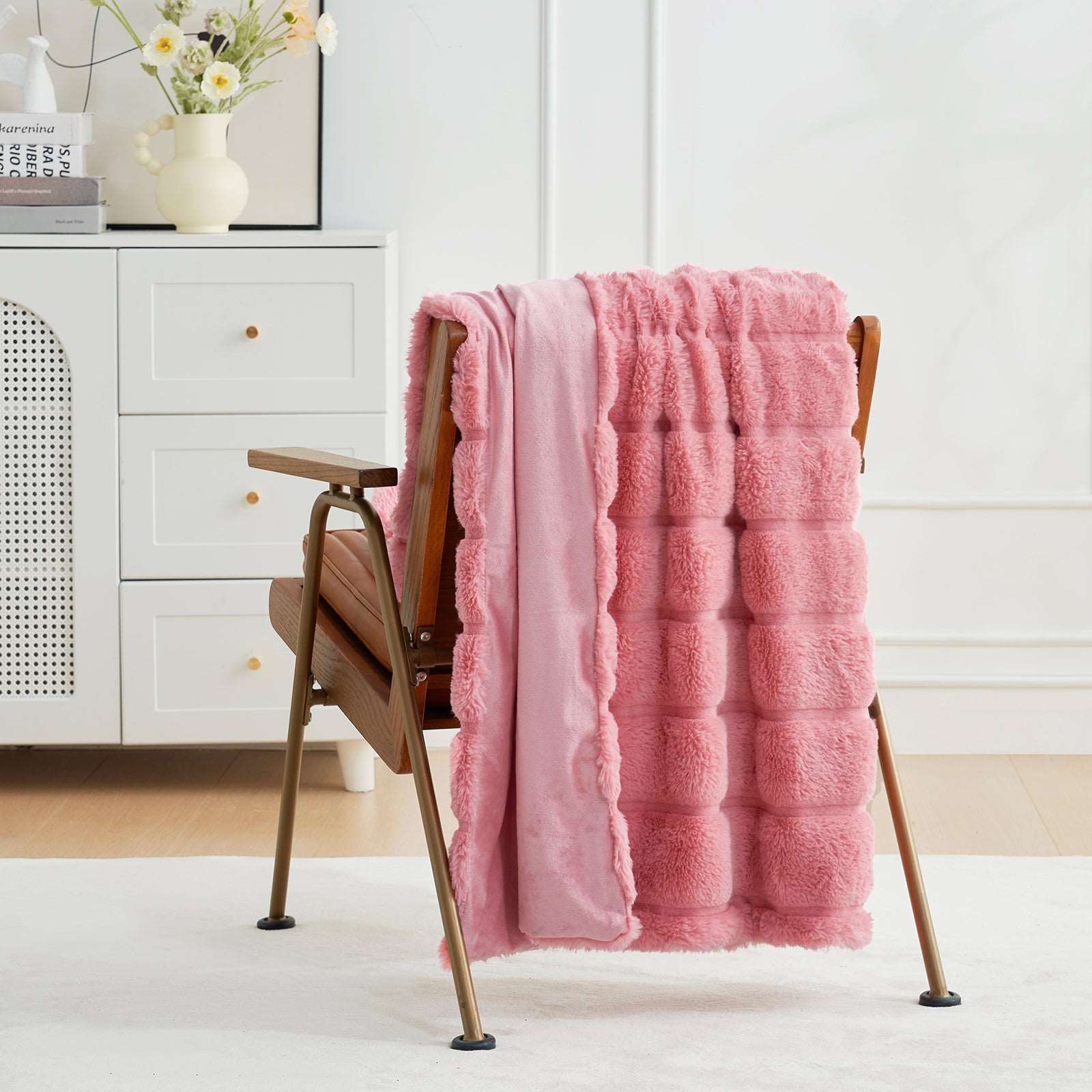  #color_Pink