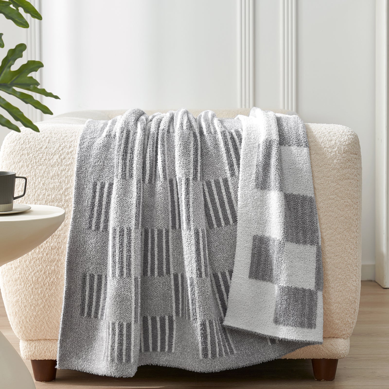 Reversible Heather Checkered Feather Yarn Throw Blanket