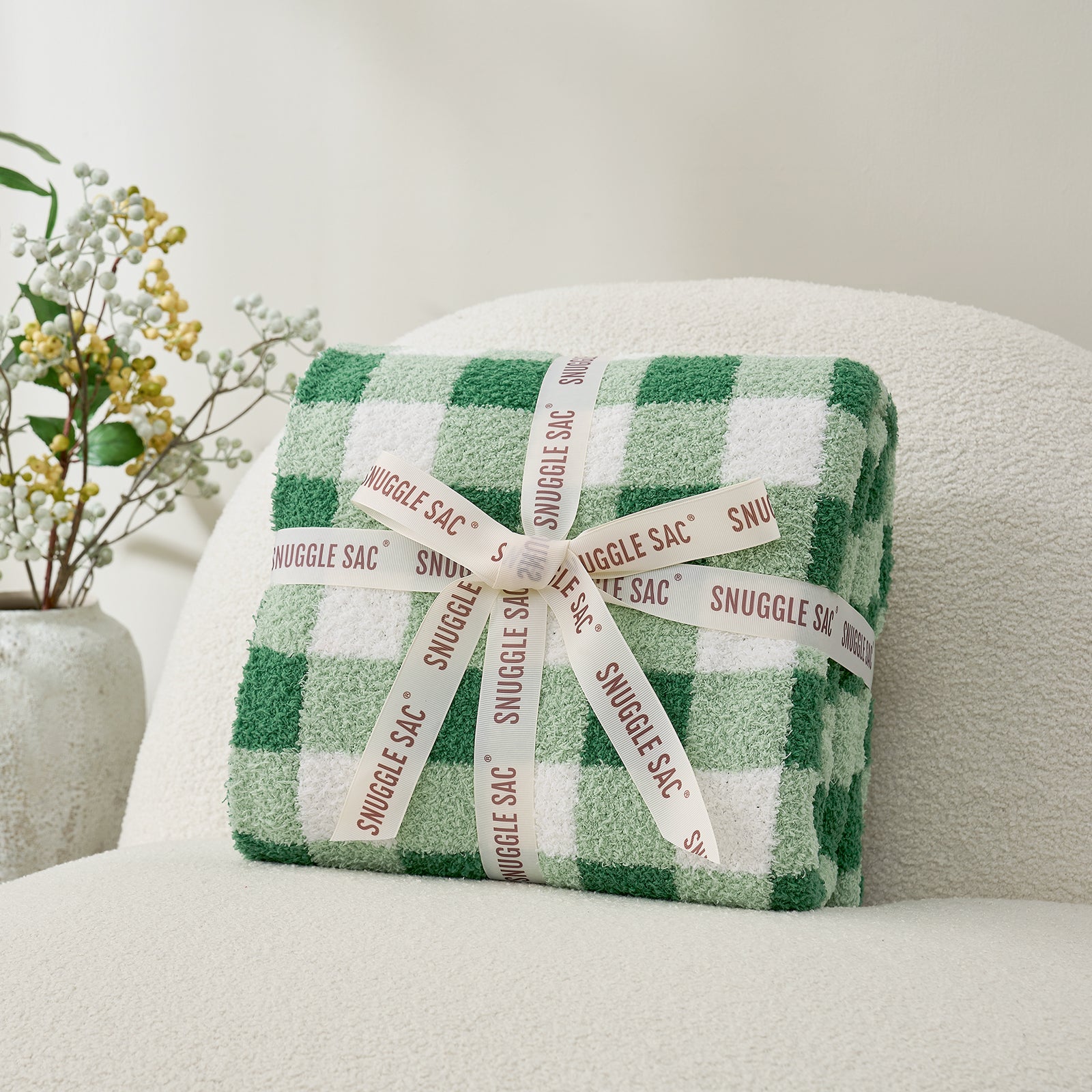 Plaid Knit Feather Yarn Knit Throw Blanket