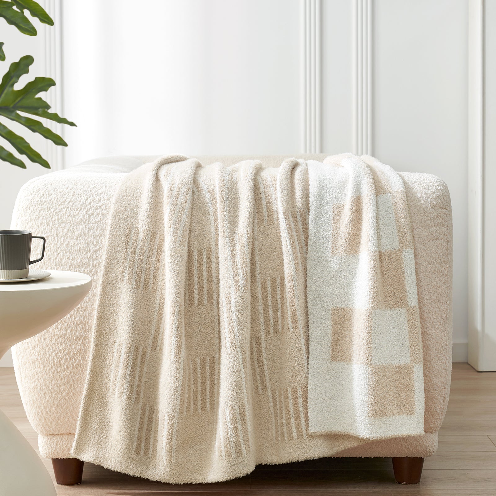 Reversible Heather Checkered Feather Yarn Throw Blanket