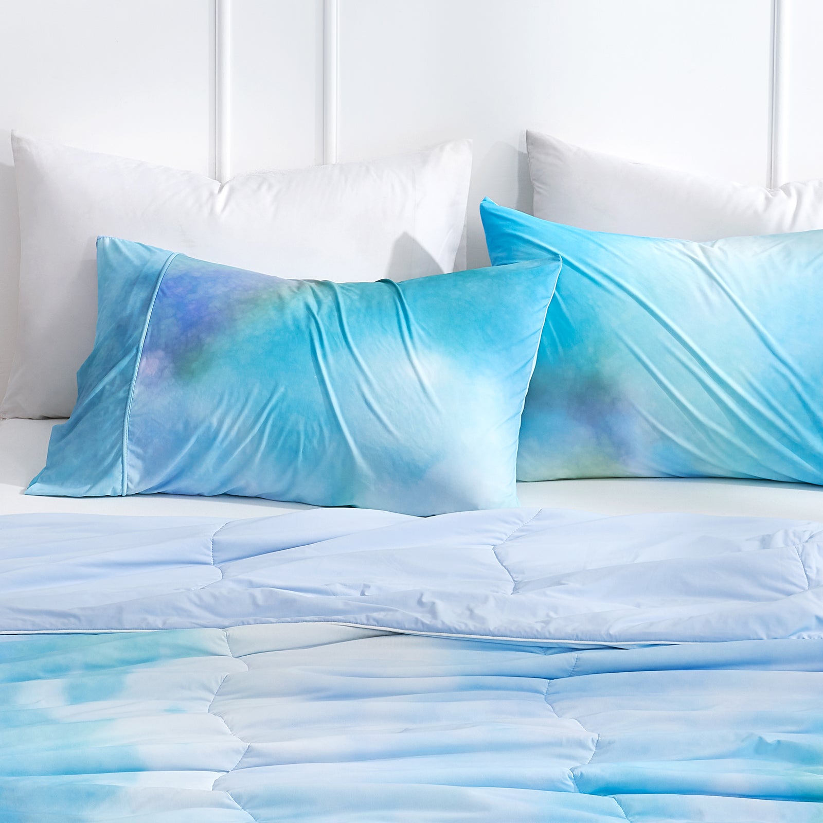 Watercolour Blue Cooling Pillowcase