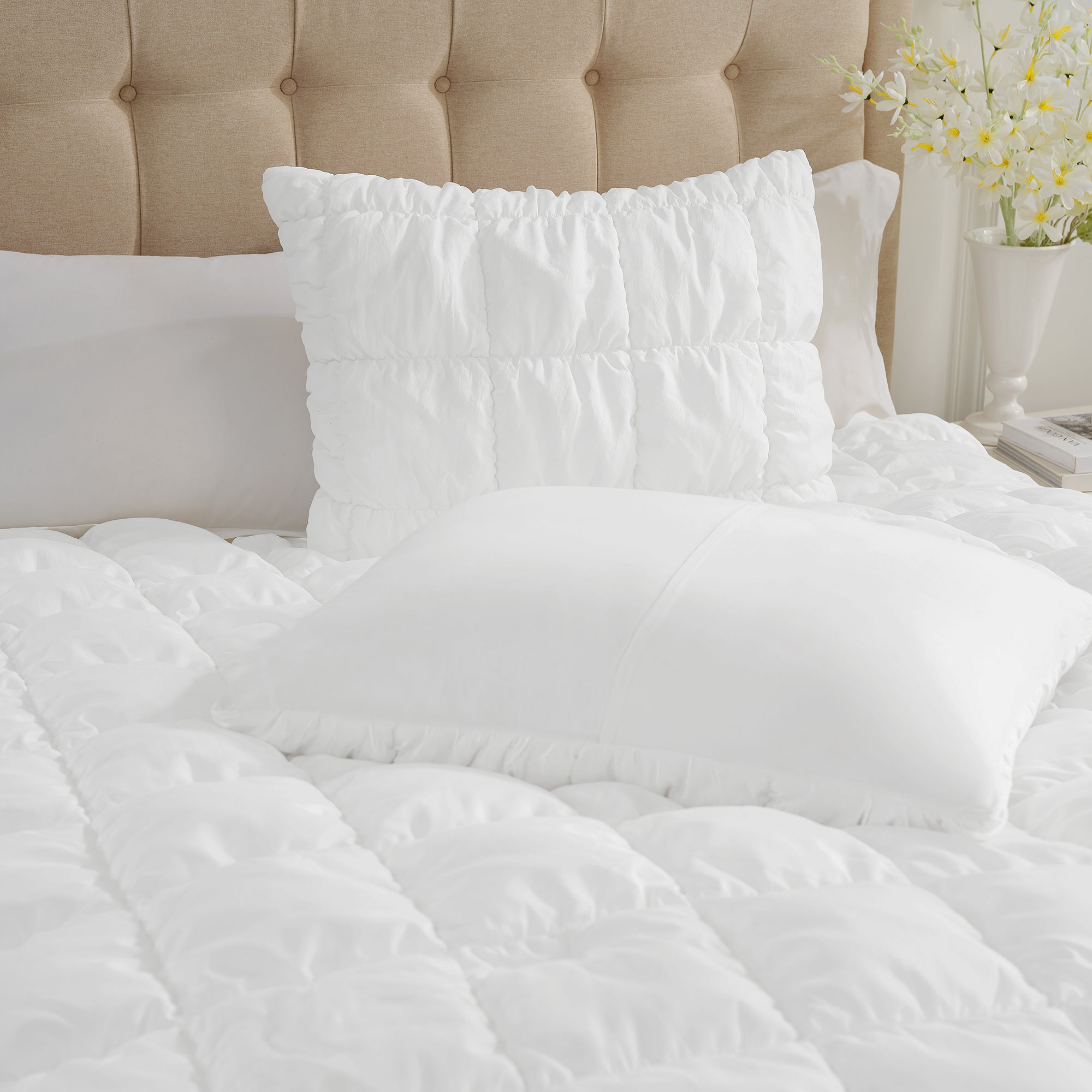 Cozy Bliss X Amélie Home Bubble Comforter Set