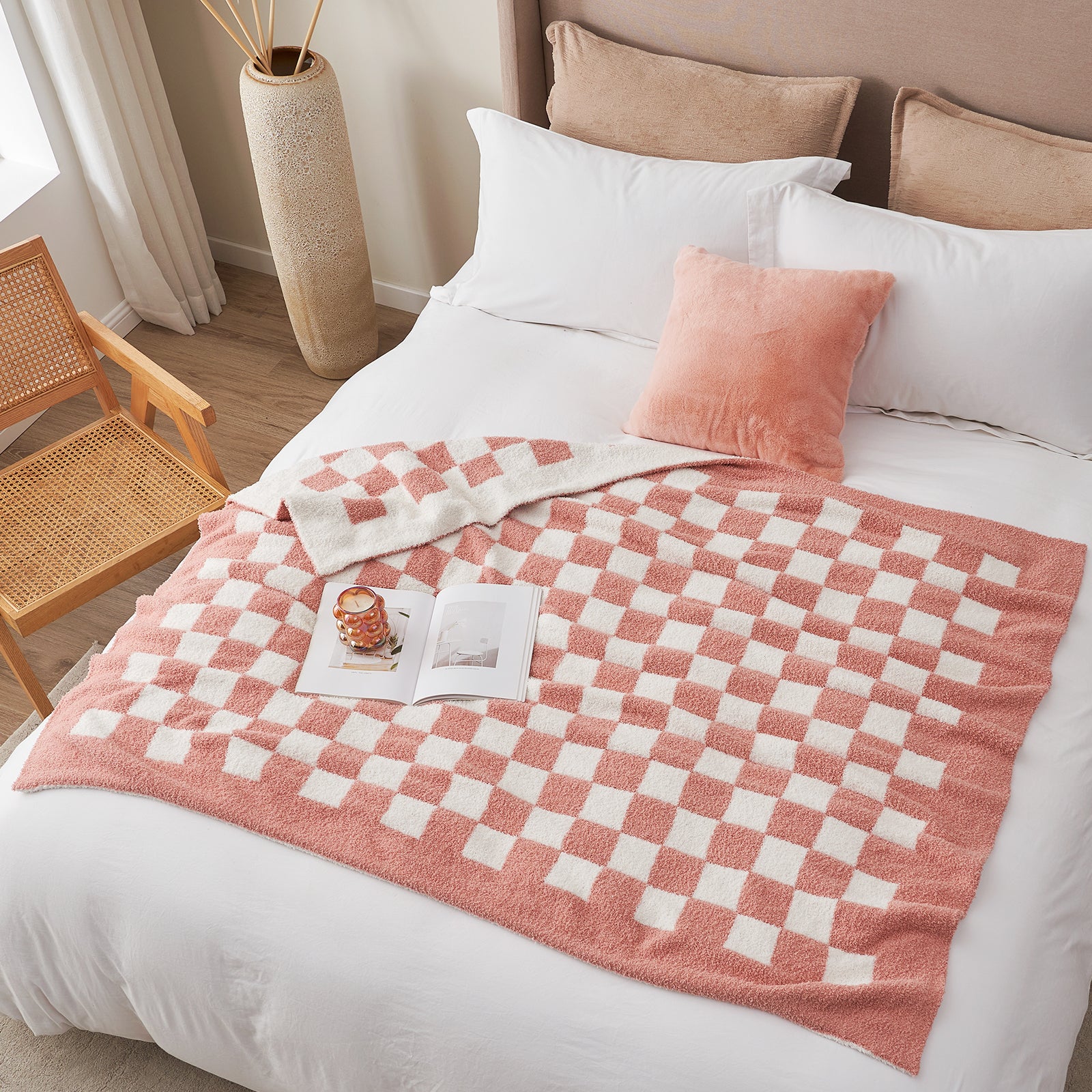 Checkered Feather Yarn Knit Throw Blanket