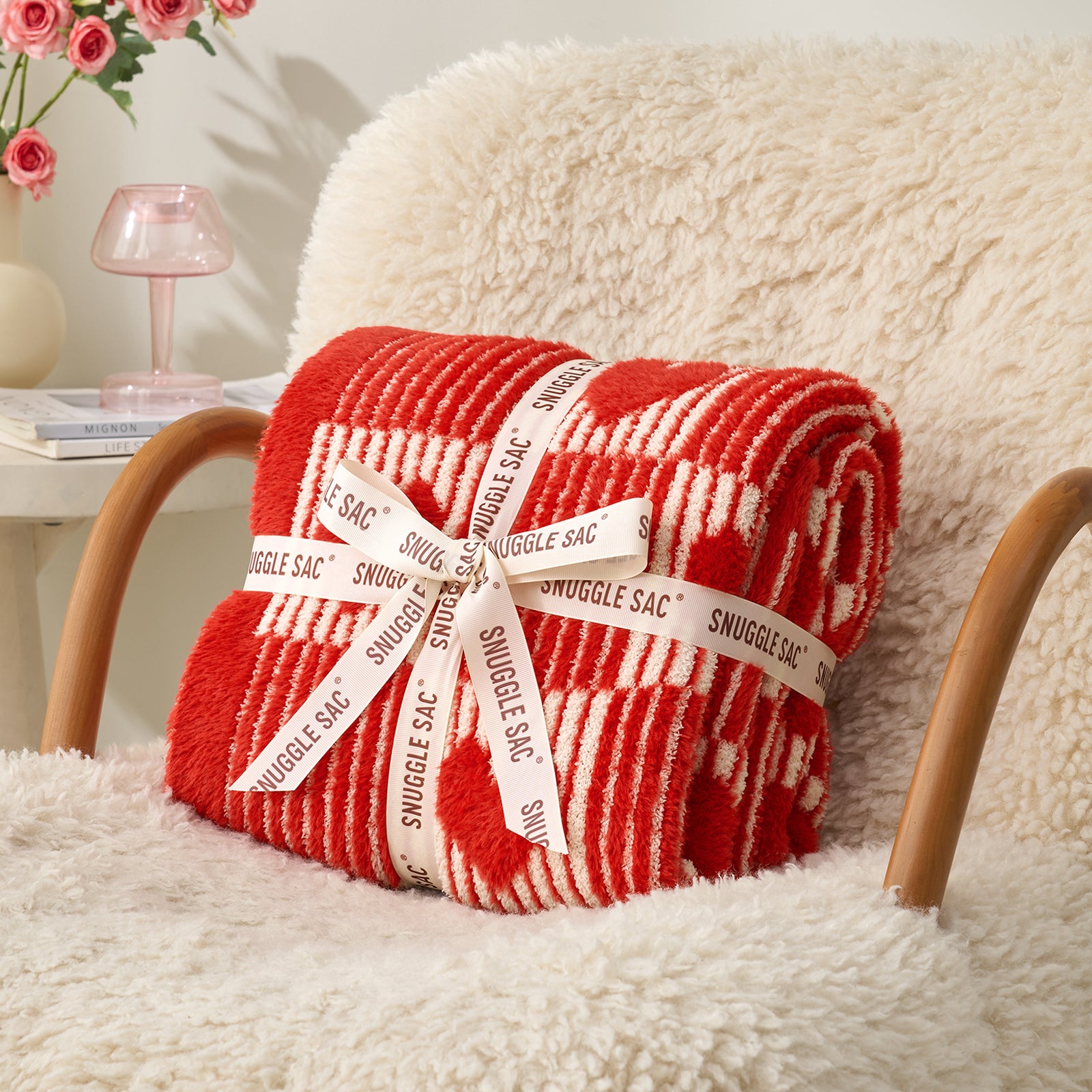 Valentine Reversible Heart Feather Yarn Throw Blanket