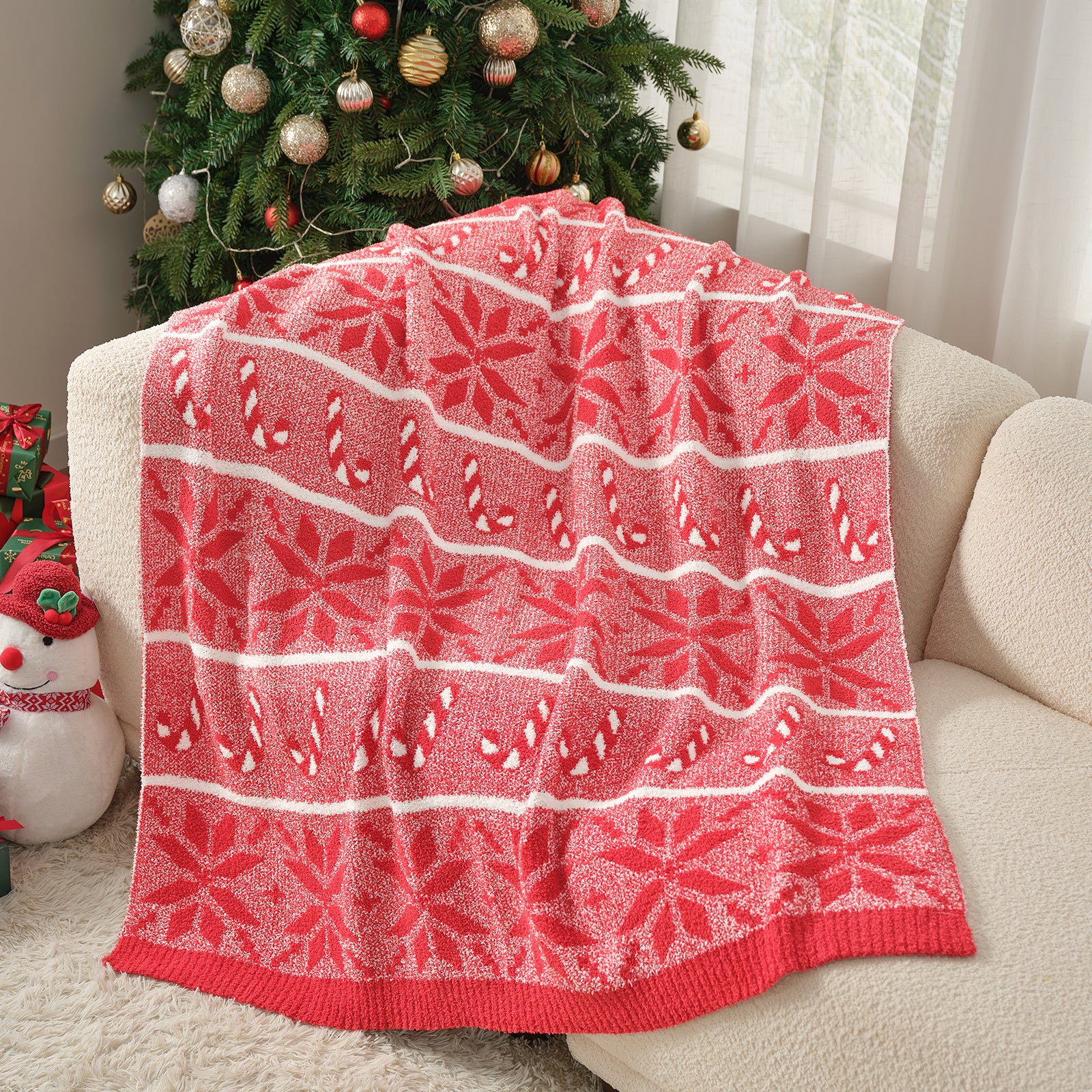 Cozy Bliss x SS Reversible Snowflake Feather Yarn Throw