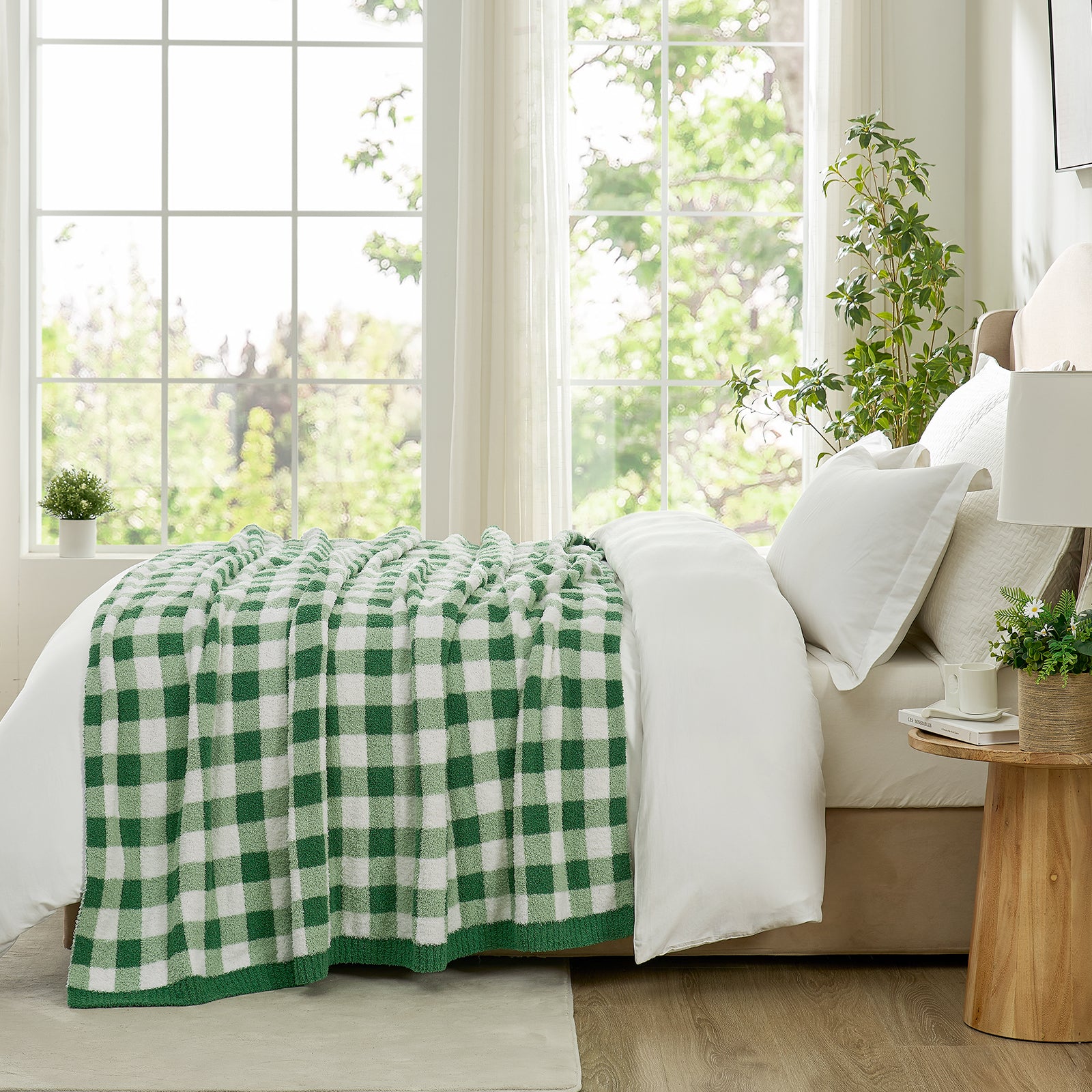 Plaid Knit Feather Yarn Knit Throw Blanket