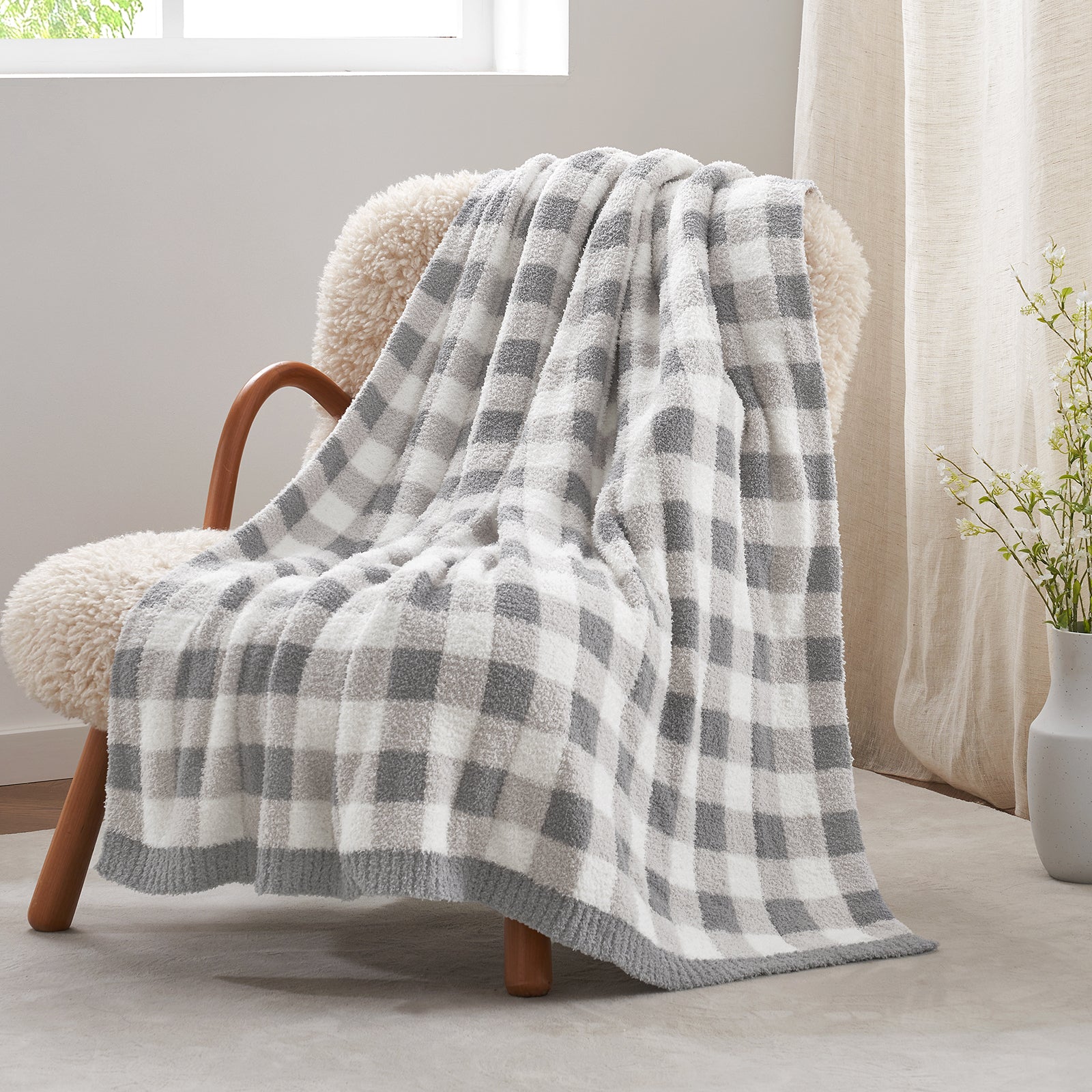 Plaid Knit Feather Yarn Knit Throw Blanket
