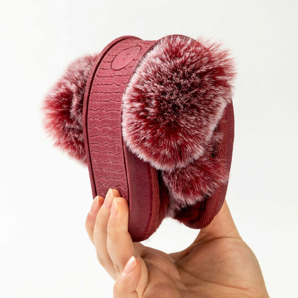 Women‘s Faux Fur Slide Slippers - Burgandy